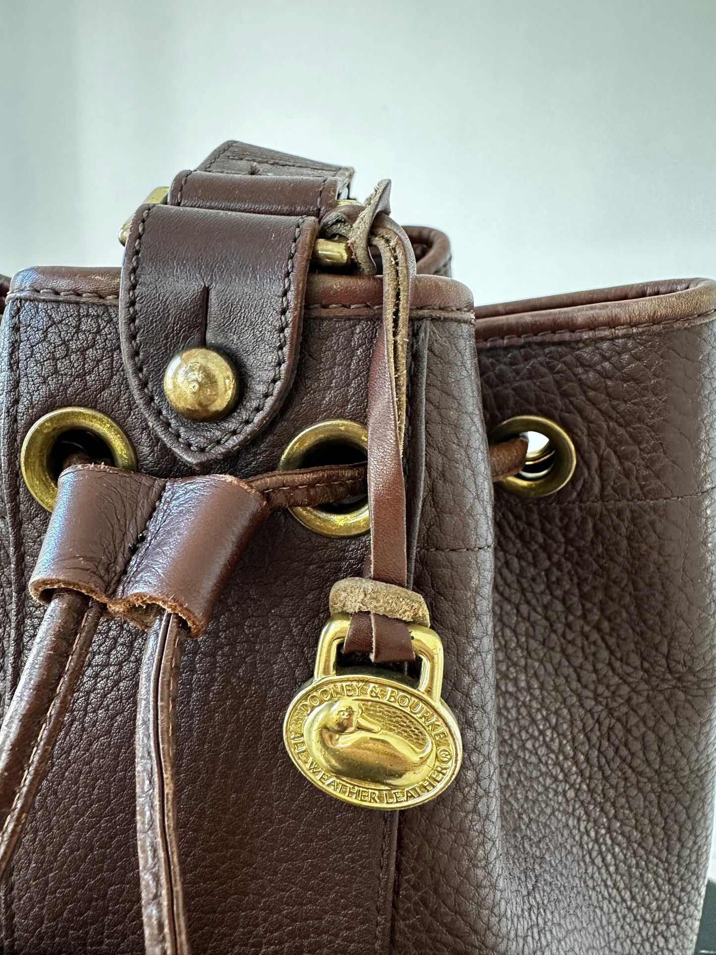 90s Dooney and Bourke sling bucket bag