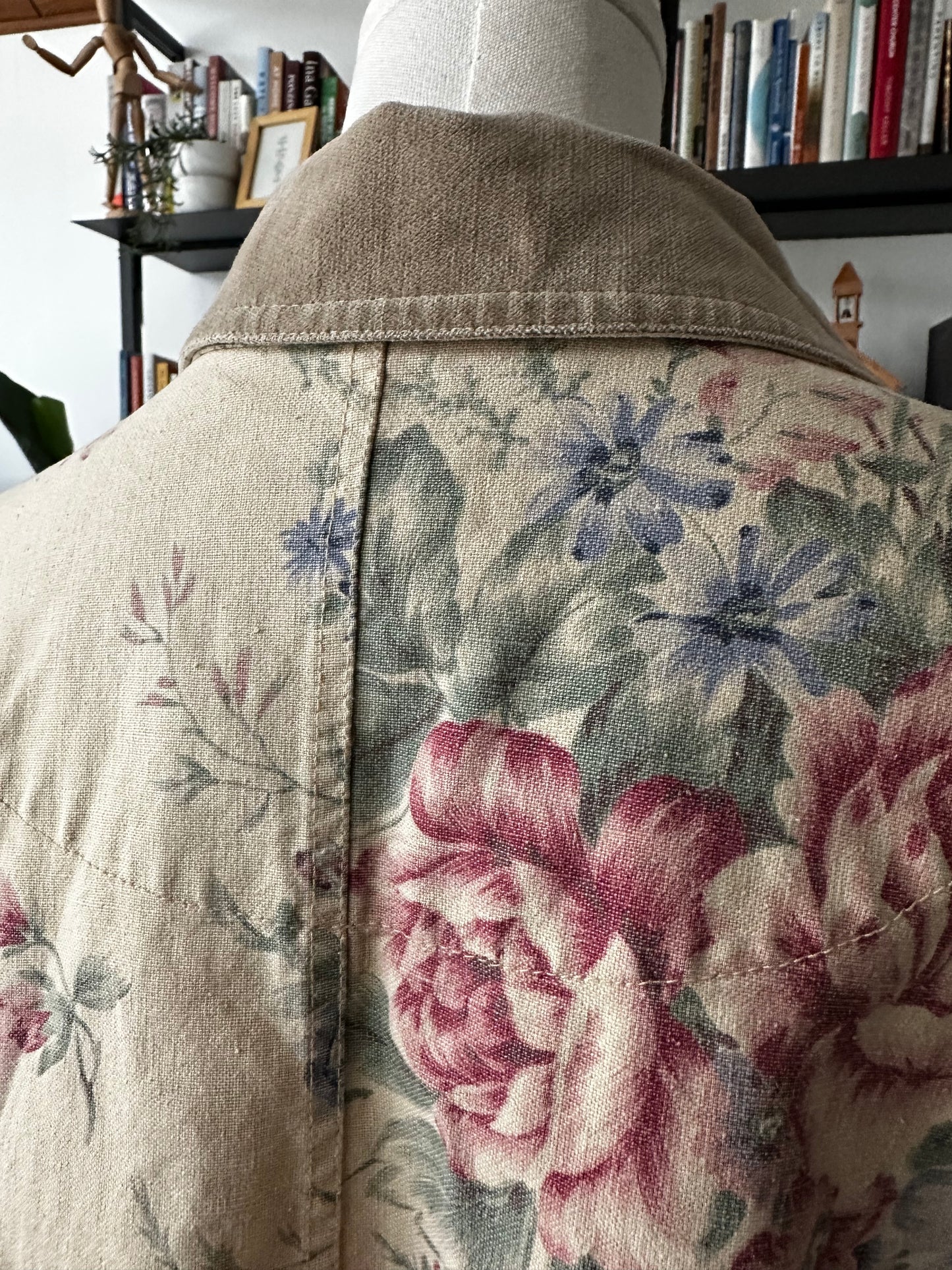 90s Coldwater Creek linen/cotton floral barn coat