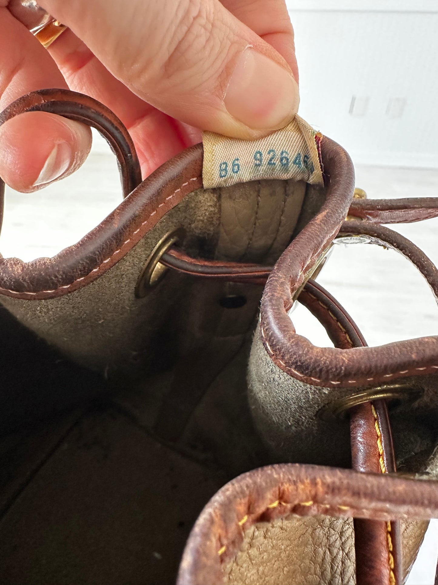 90s Dooney and Bourke drawstring bucket bag