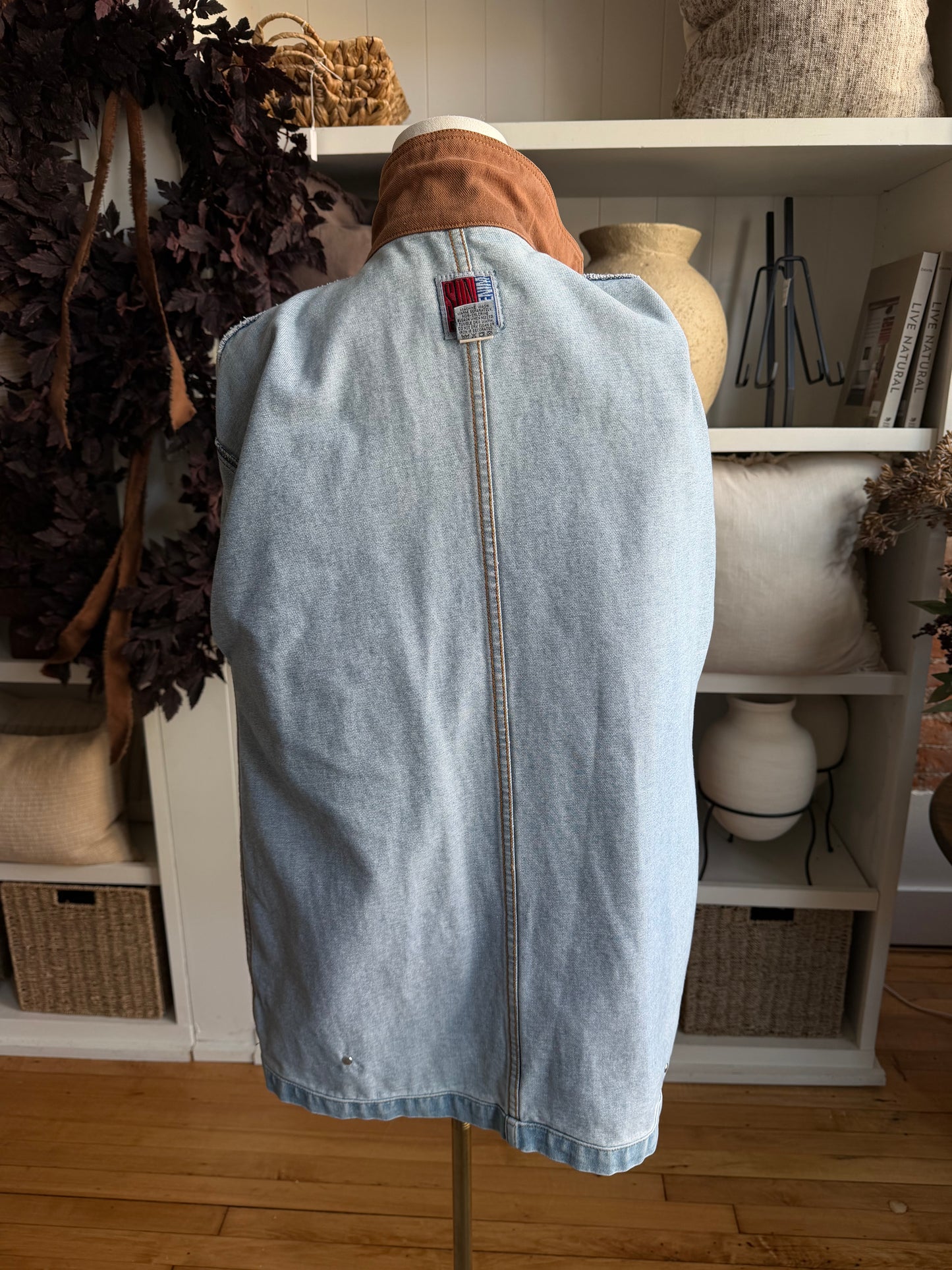 90s Sun Belt Denim chore coat. Fits XS-M