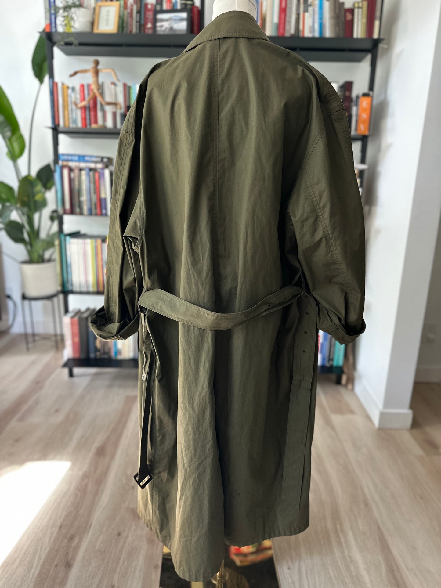 80s/90s Chaps Ralph Lauren light weight olive trench.