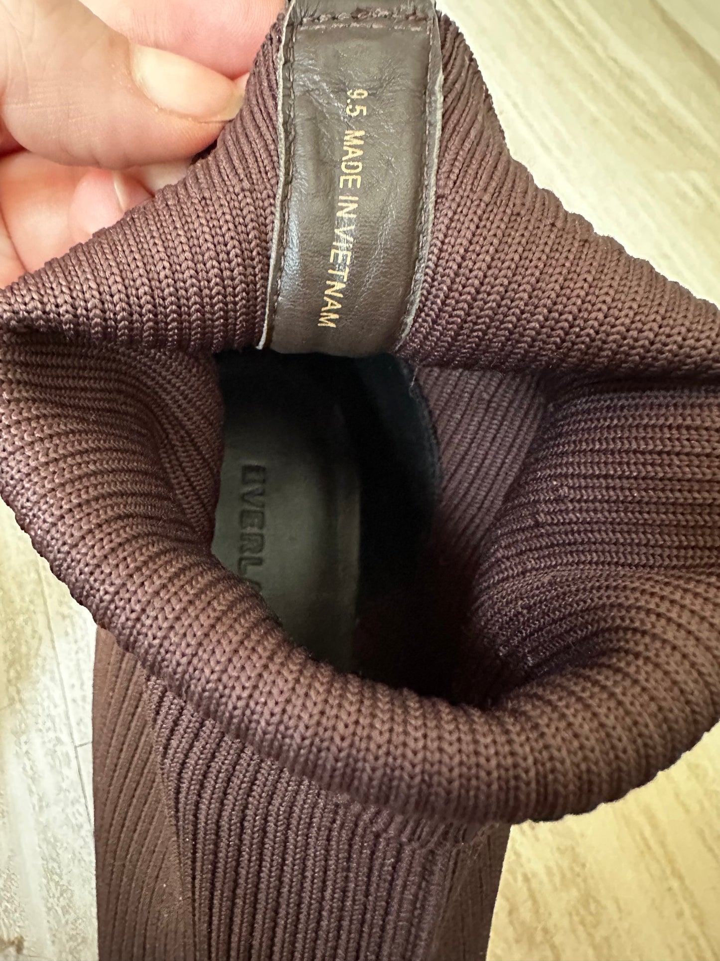 Everlane brown Glove Boot. Size 9.5