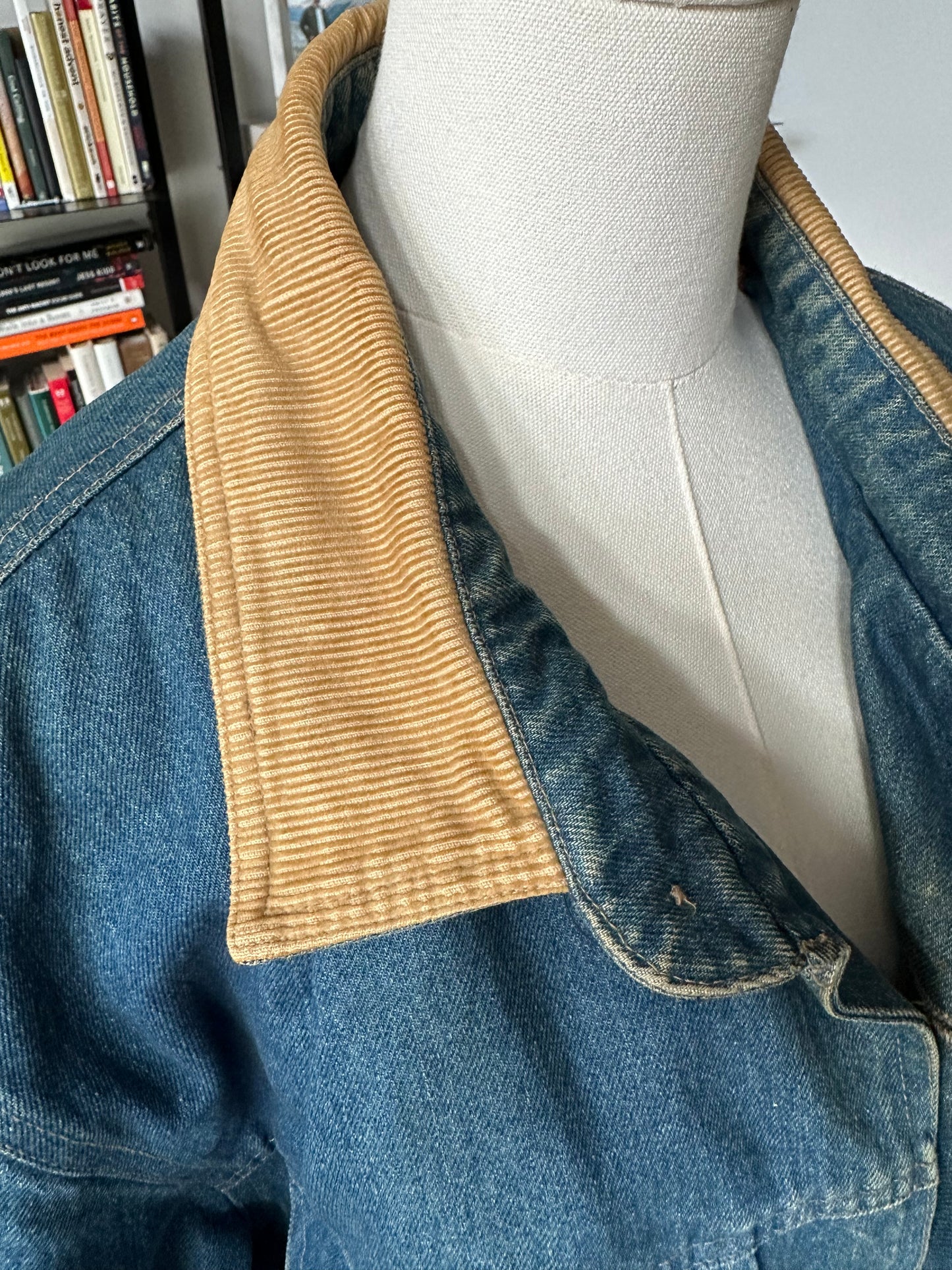 80s Eddie Bauer denim blanket lined jacket. Made in Korea