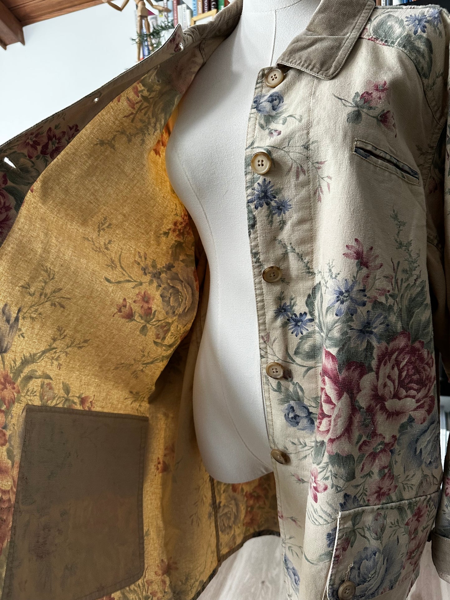 90s Coldwater Creek linen/cotton floral barn coat