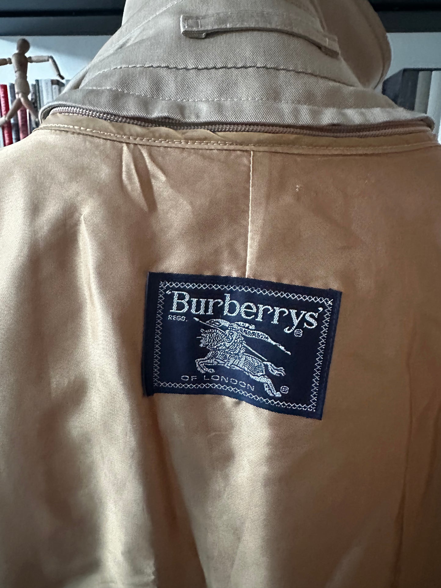 90s Burberry Camden car coat with removable wool lining. Size 42 reg.