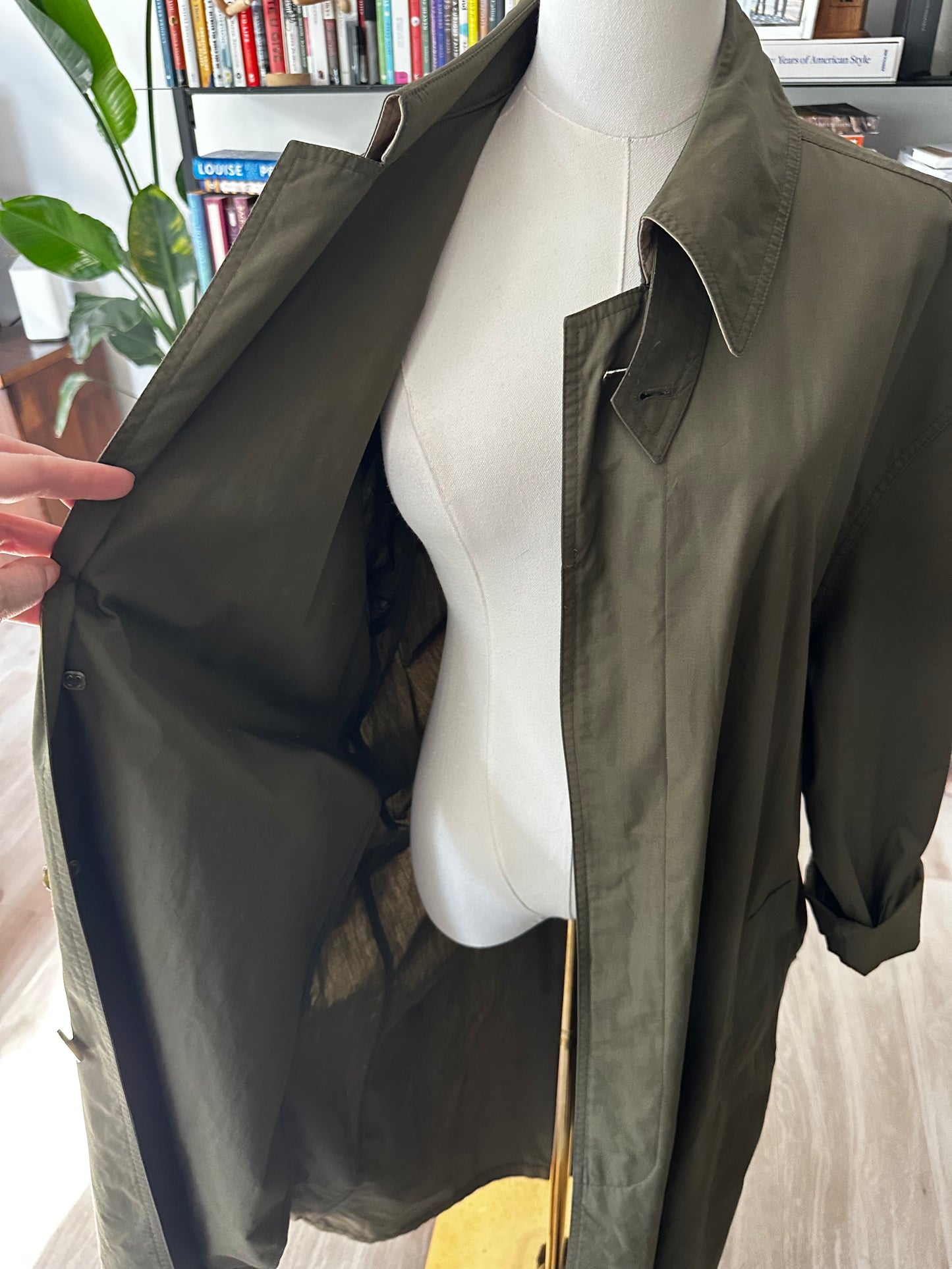 80s/90s Chaps Ralph Lauren light weight olive trench.