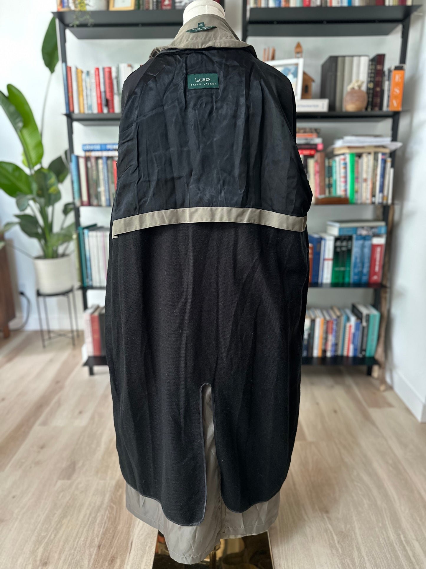90s Lauren by Ralph Lauren trench coat with removable lining