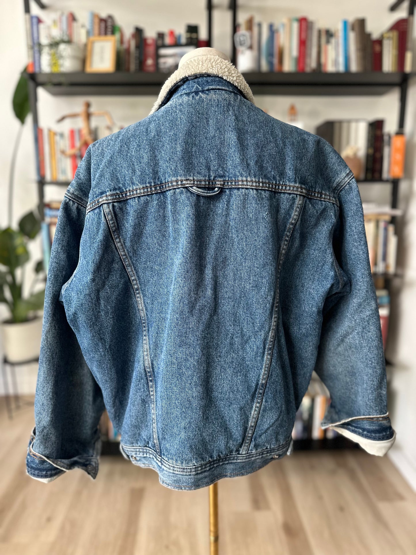 90s Gap Sherpa lined denim jacket