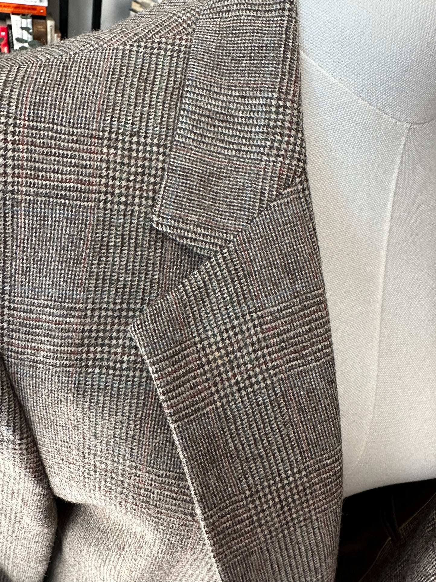 70s/80s Cartier Collection by Botany 500 wool tweed blazer. Made in the USA