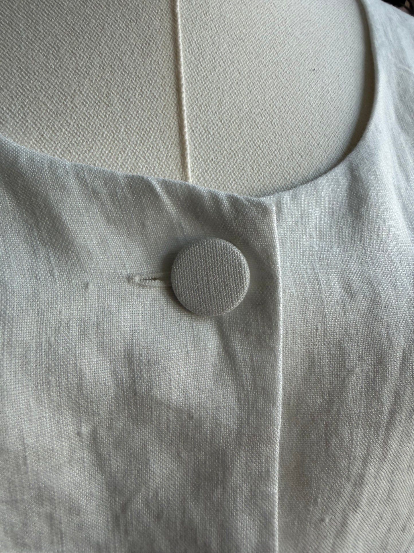 Madewell white linen vest. Size 8. NWT