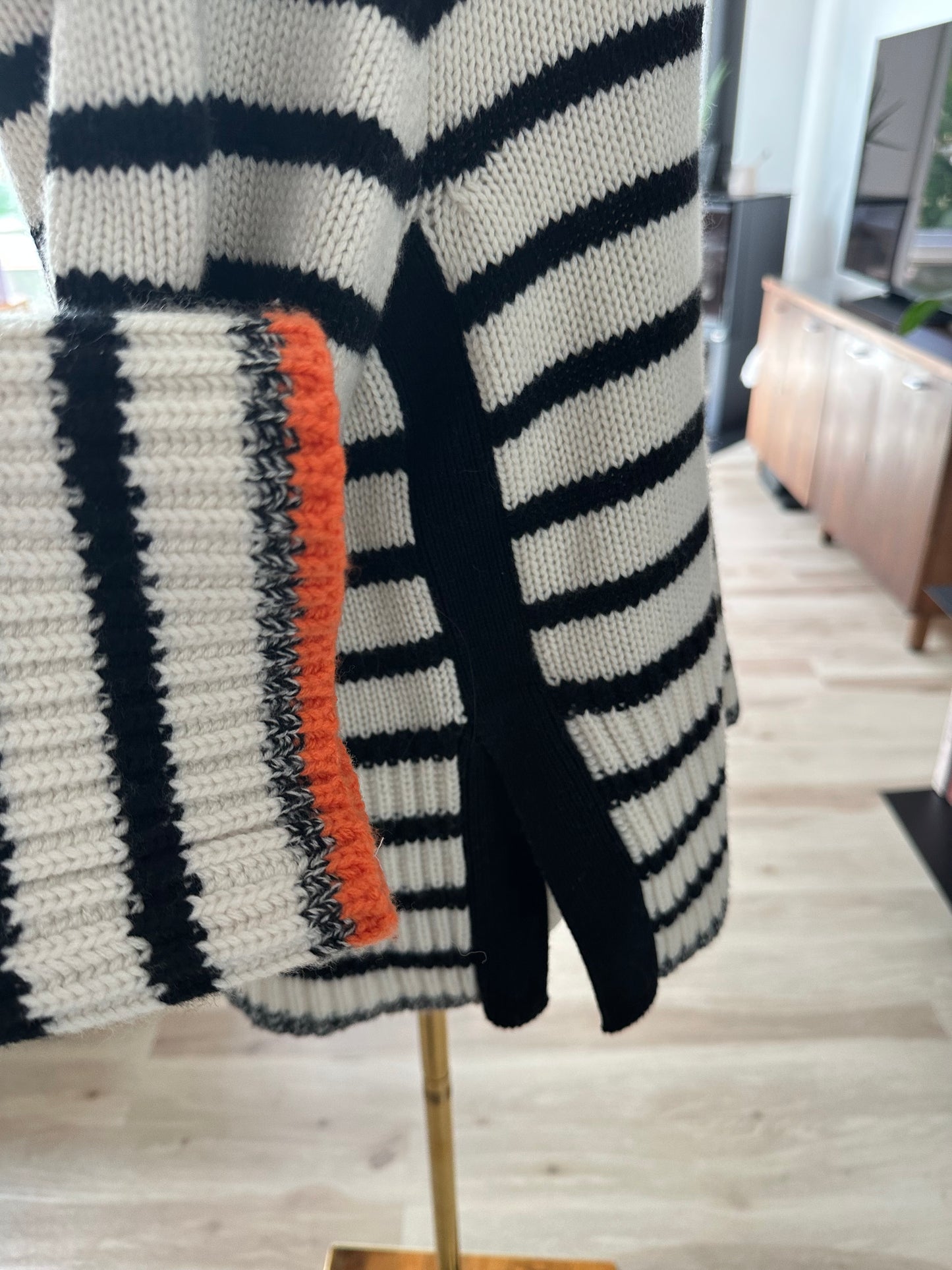 Me+Em wool cashmere striped sweater. Size medium. NWT
