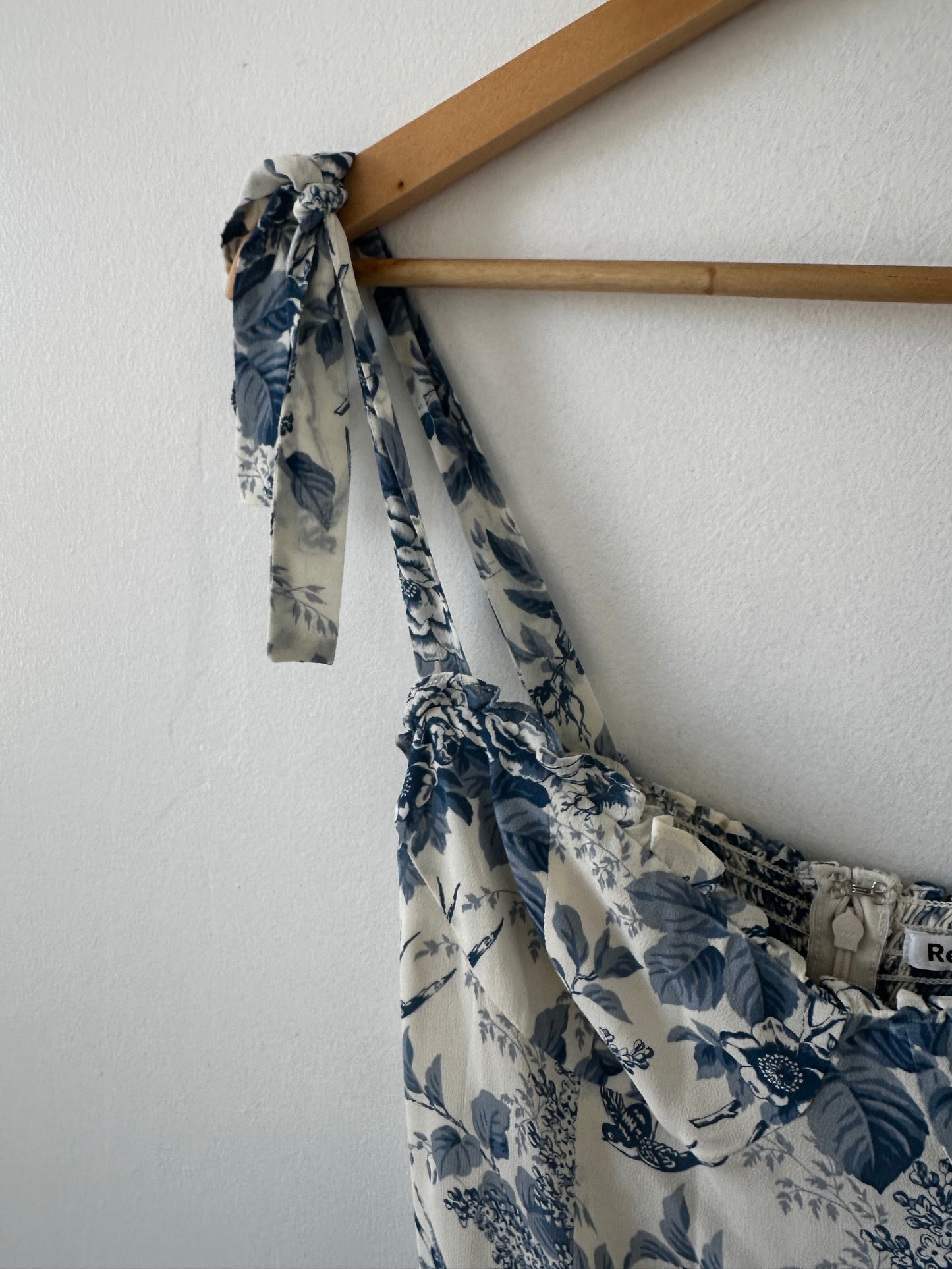 Reformation Nikki dress size 4