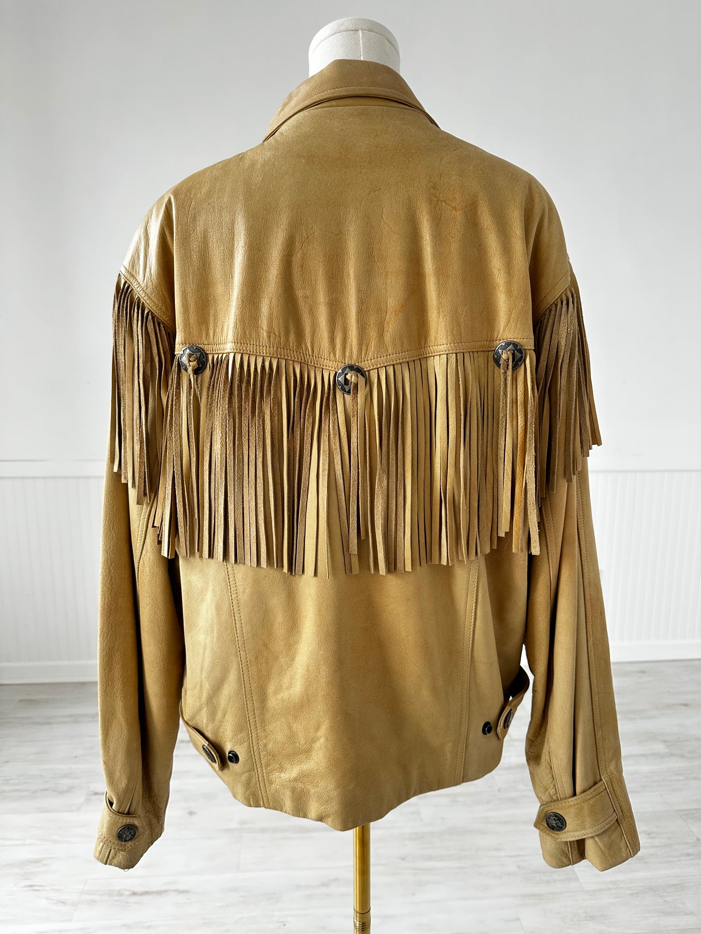 90s Adventure Bound by Wilson’s suede fringe leather jacket