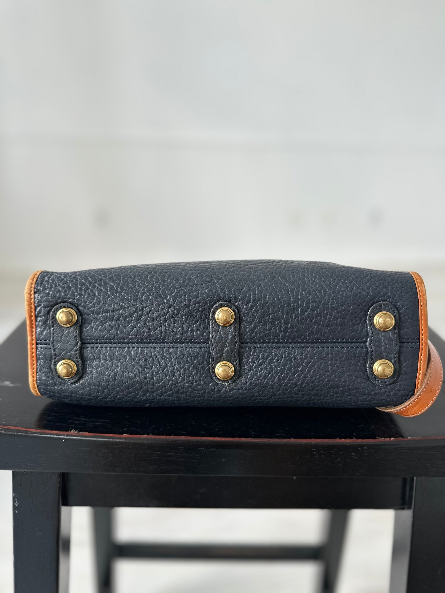 90s Dooney & Bourke zip top in navy