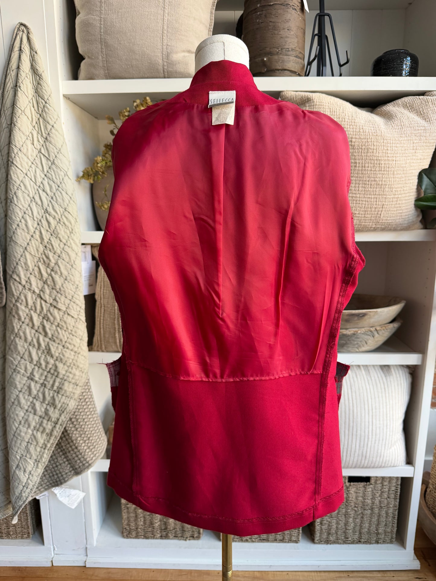 80s Sellecca red light weight blazer. Made in the USA