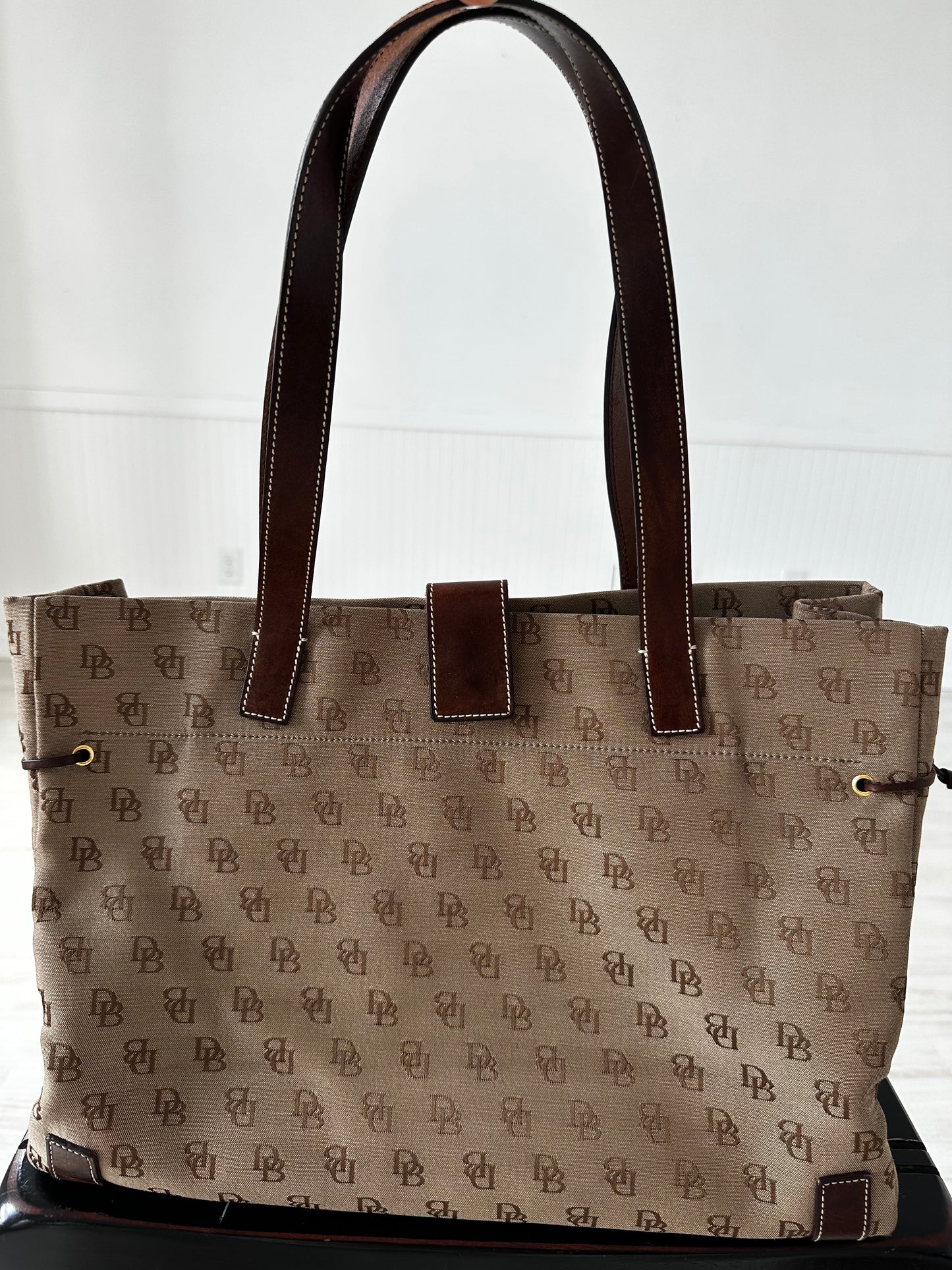 90s Dooney and Bourke signature monogram canvas tote bag