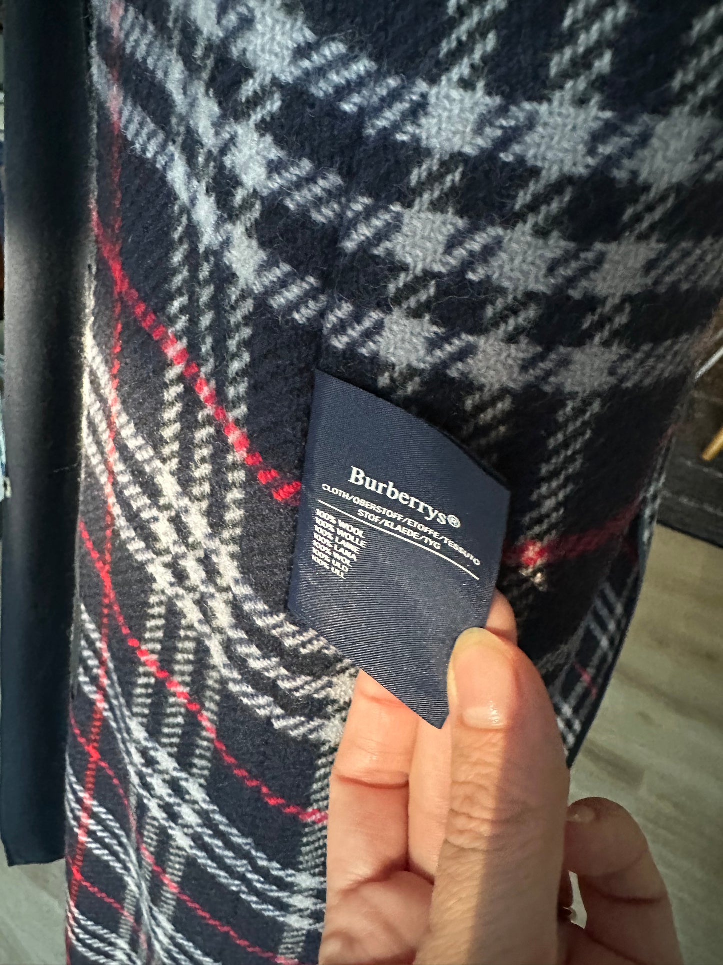 90s Burberry navy trench with zip out wool lining. Missing belt. Size 52 reg