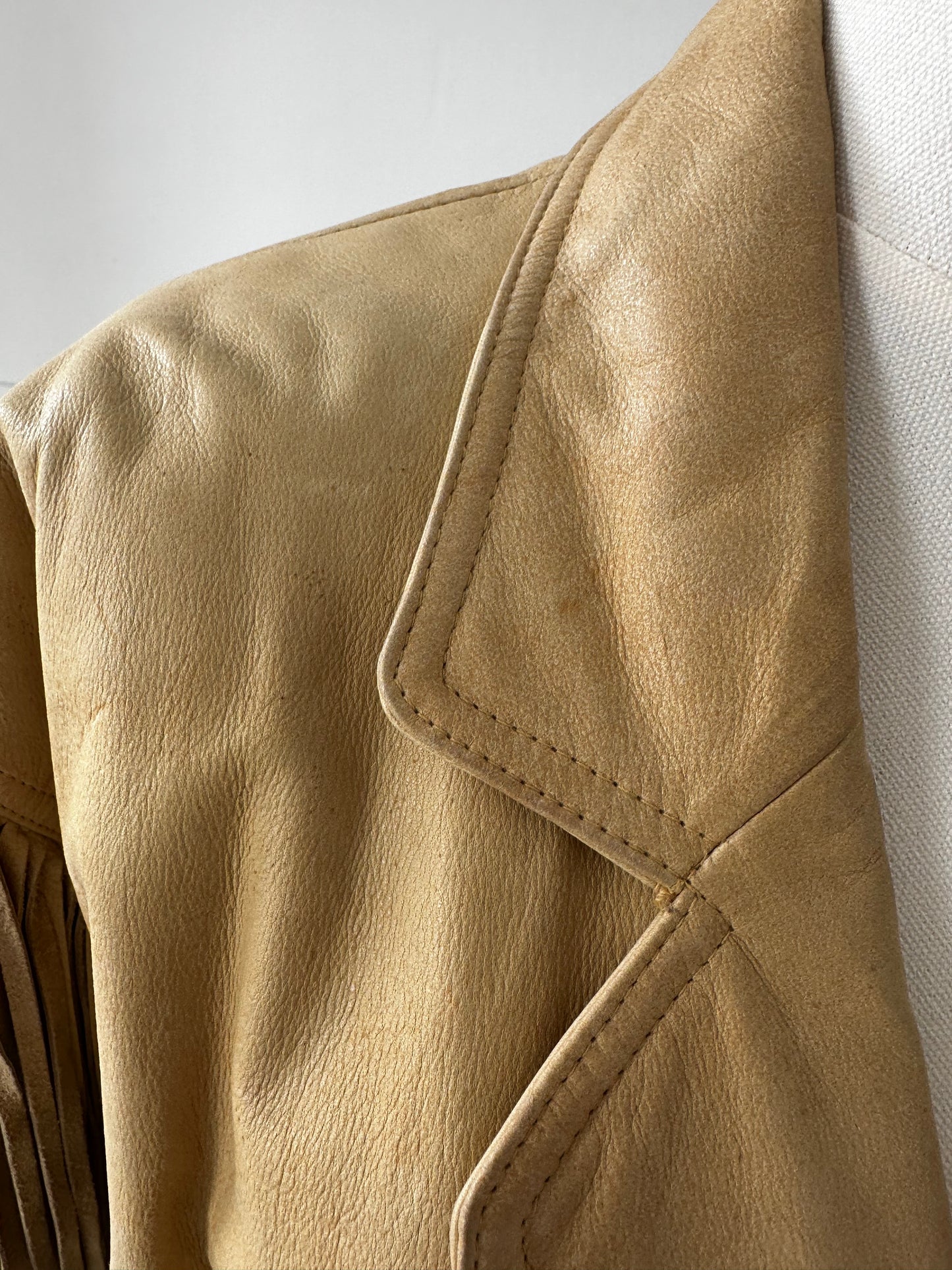 90s Adventure Bound by Wilson’s suede fringe leather jacket