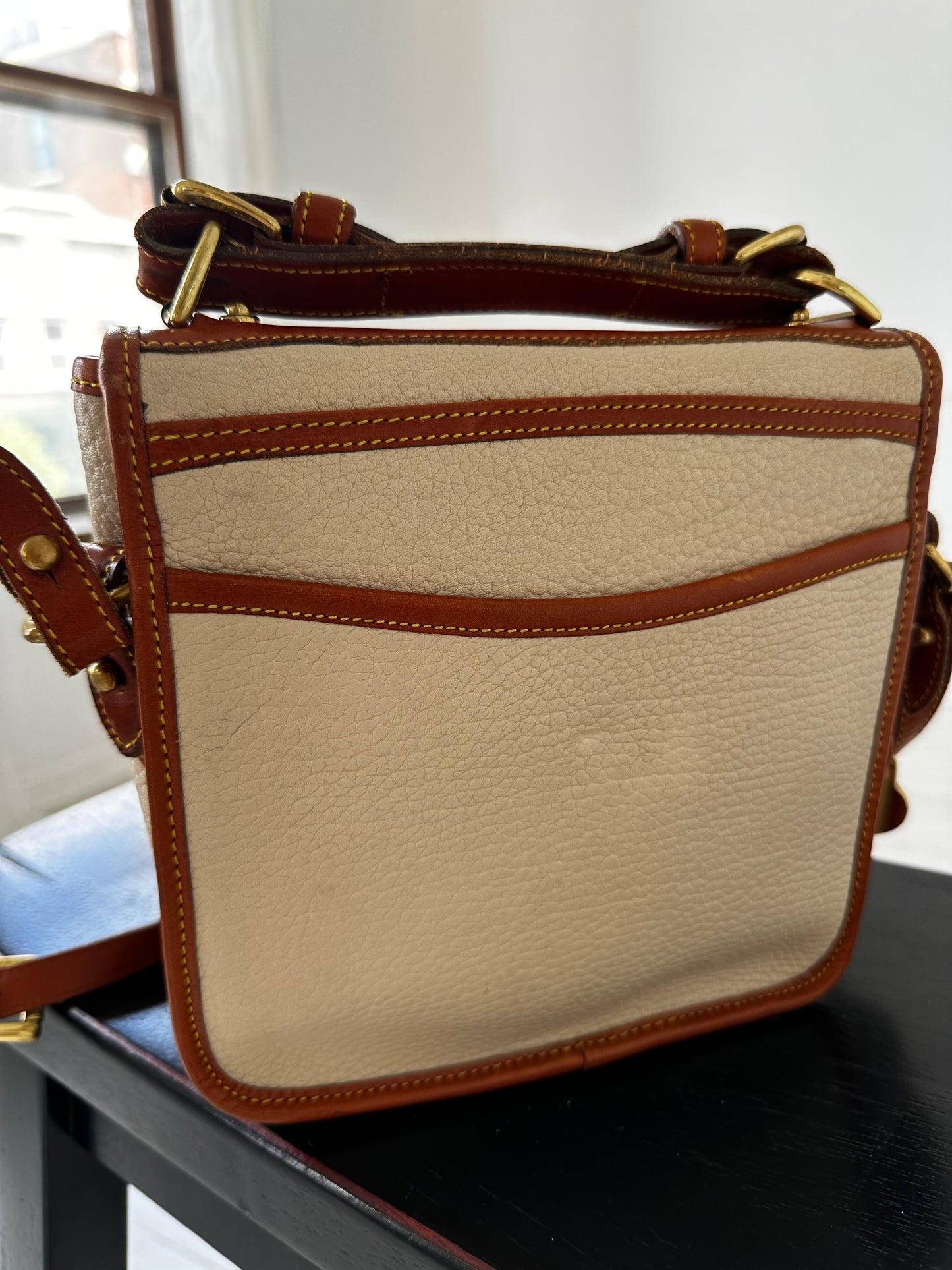 90s/00s Dooney and Bourke carrier bag