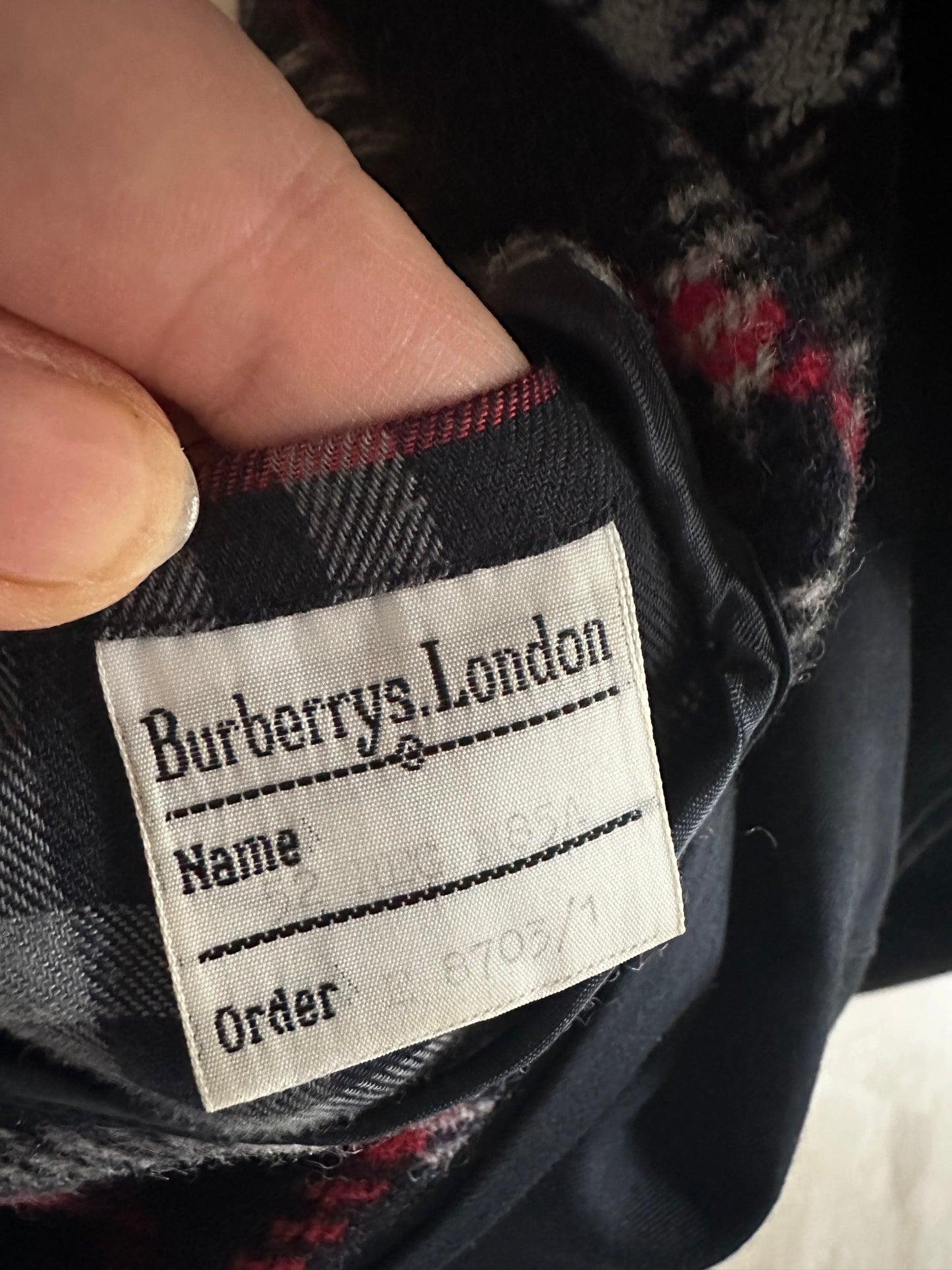 90s Burberry navy trench with zip out wool lining. Missing belt. Size 52 reg