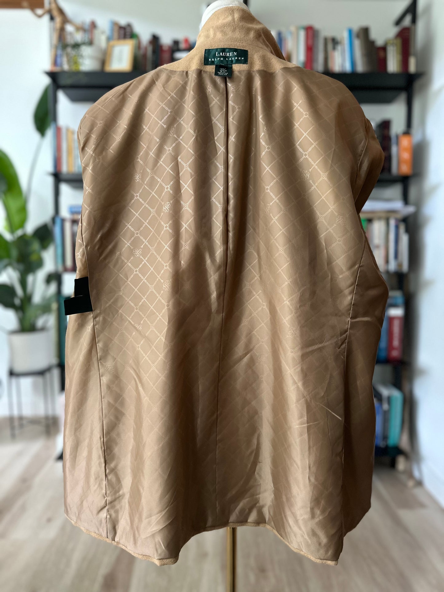80s/90s Lauren by Ralph Lauren wool blazer. Made in the USA