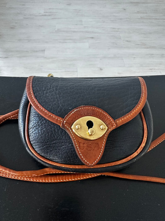 90s Dooney and Bourke mini Calvary belt bag in black