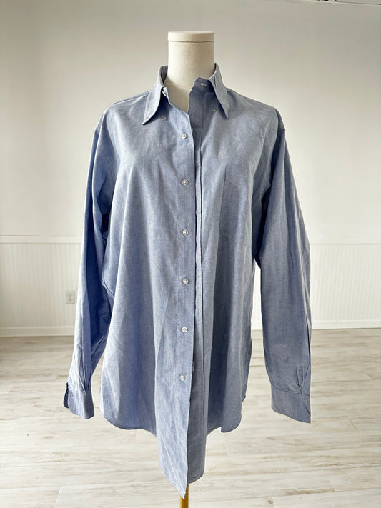 90s Brooks Brothers blue oxford. Made in the USA