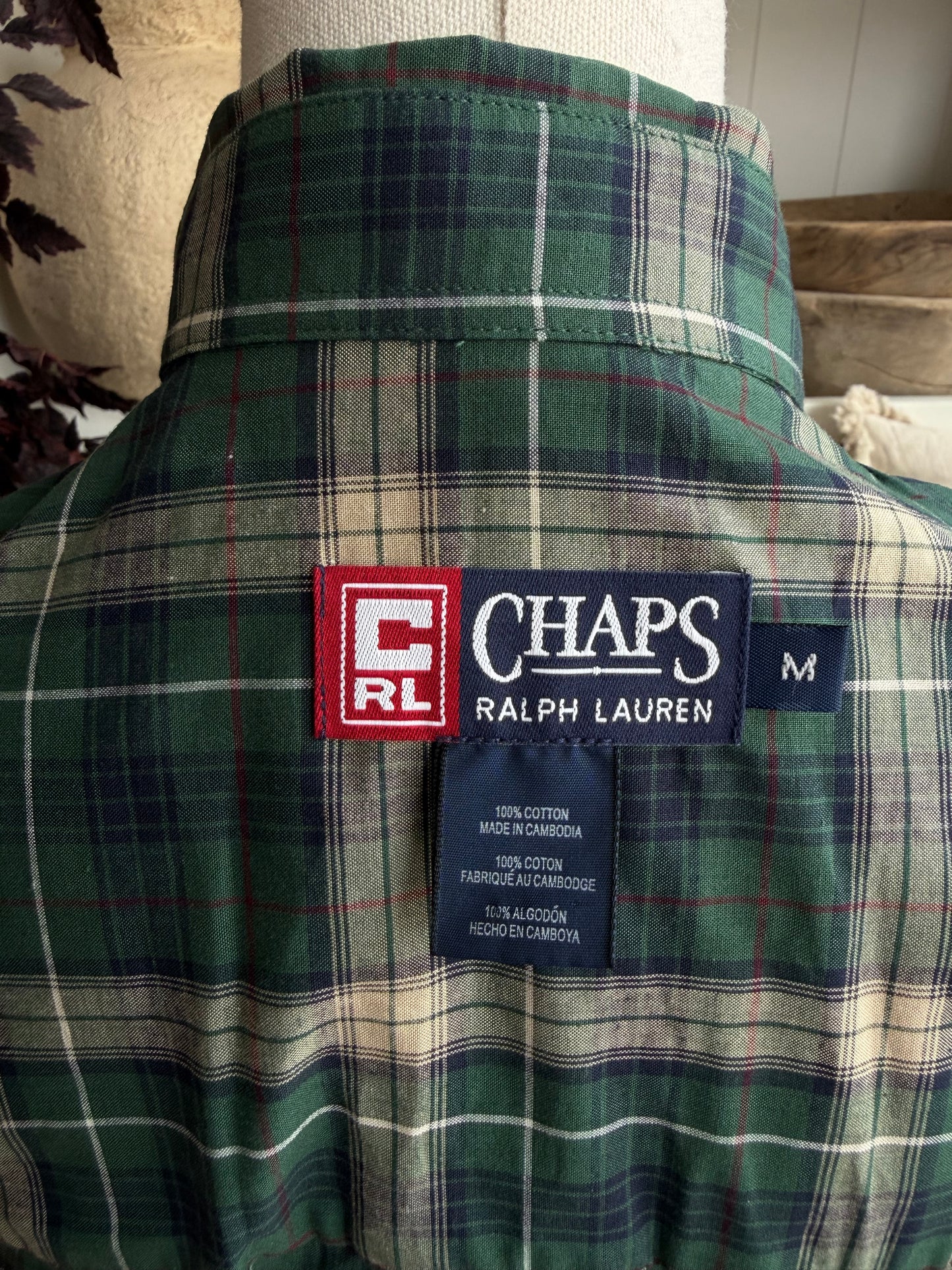 90s Chaps Ralph Lauren plaid button down. Fits S-L