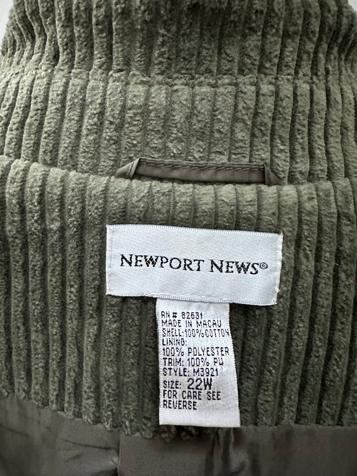 90s Newport News olive green corduroy pea coat