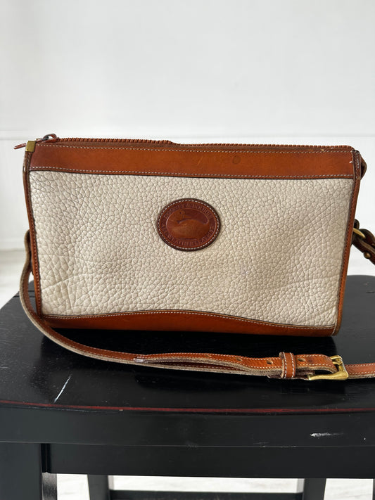 80s/90s Dooney and Bourke zip top crossbody in cream