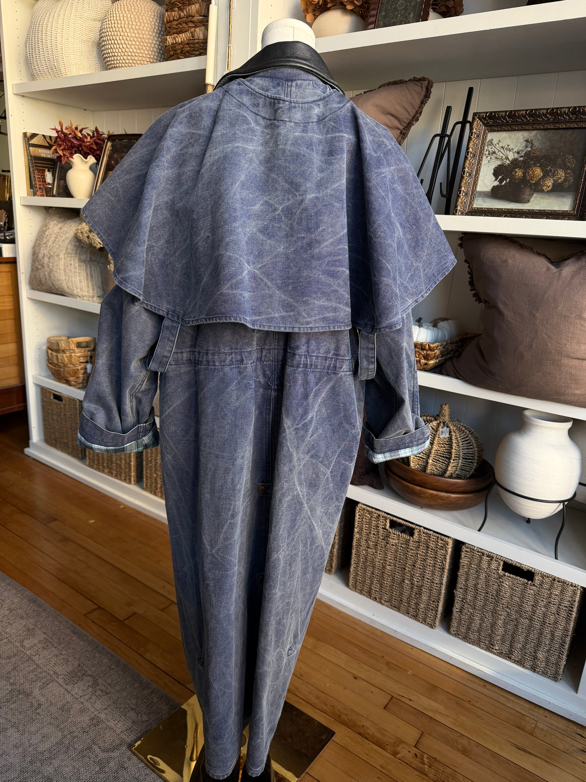 90s Outback Trading Co Oilskin Canvas Ranch duster with detachable cape