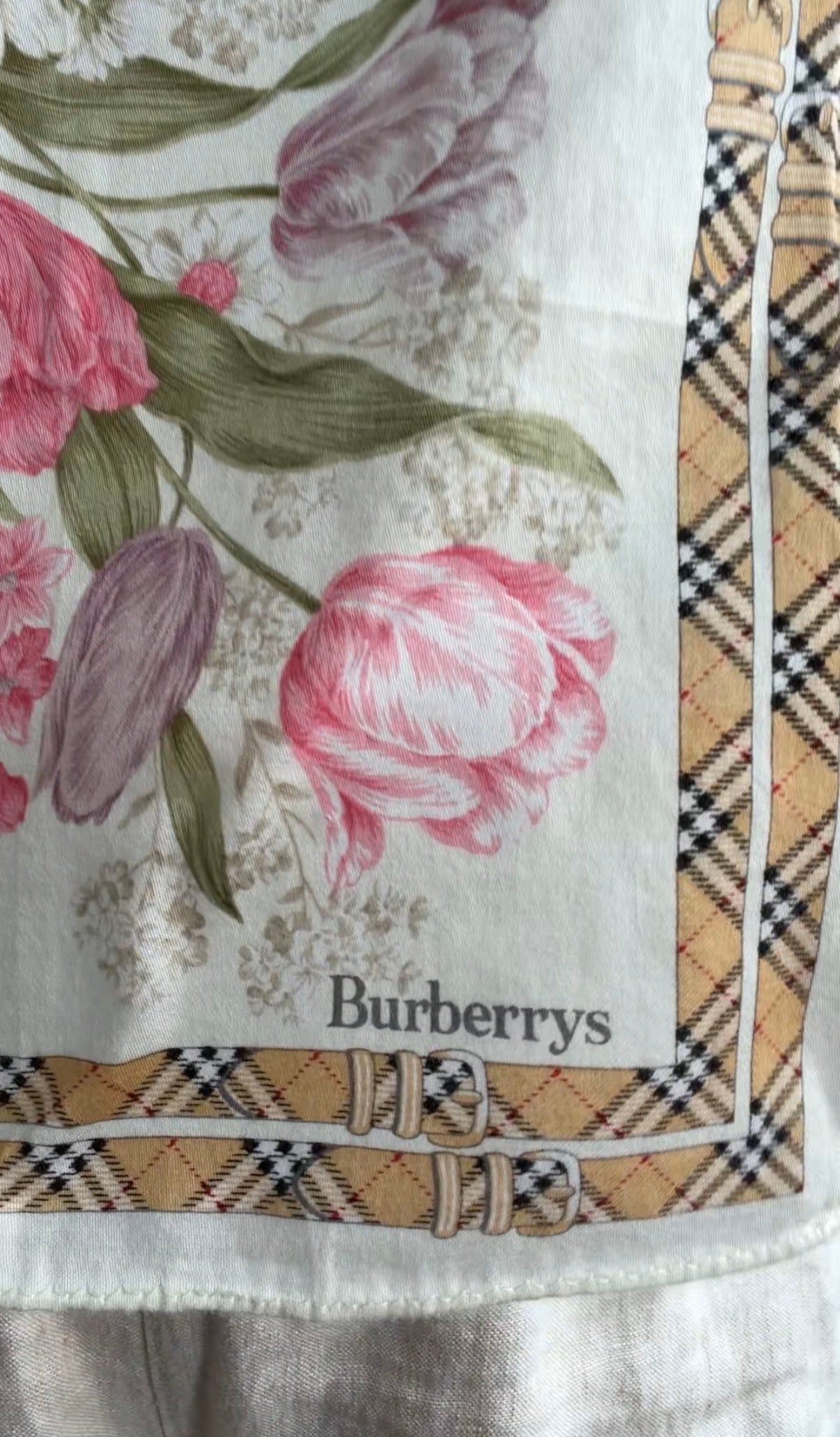 #4 Vintage Burberry cotton scarf