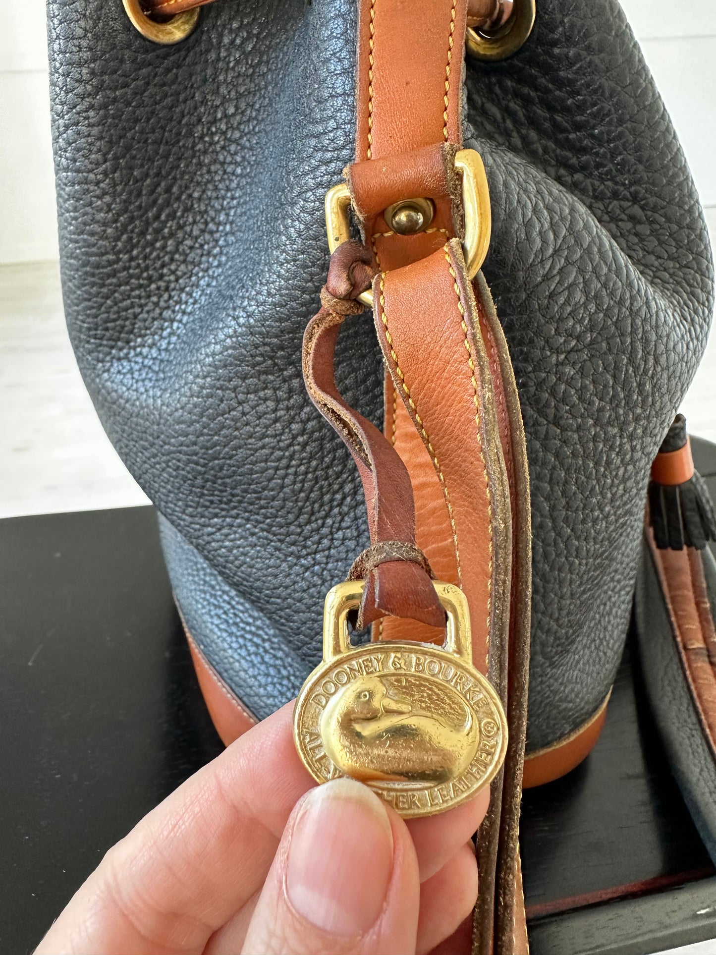 90s Dooney and Bourke black bucket bag