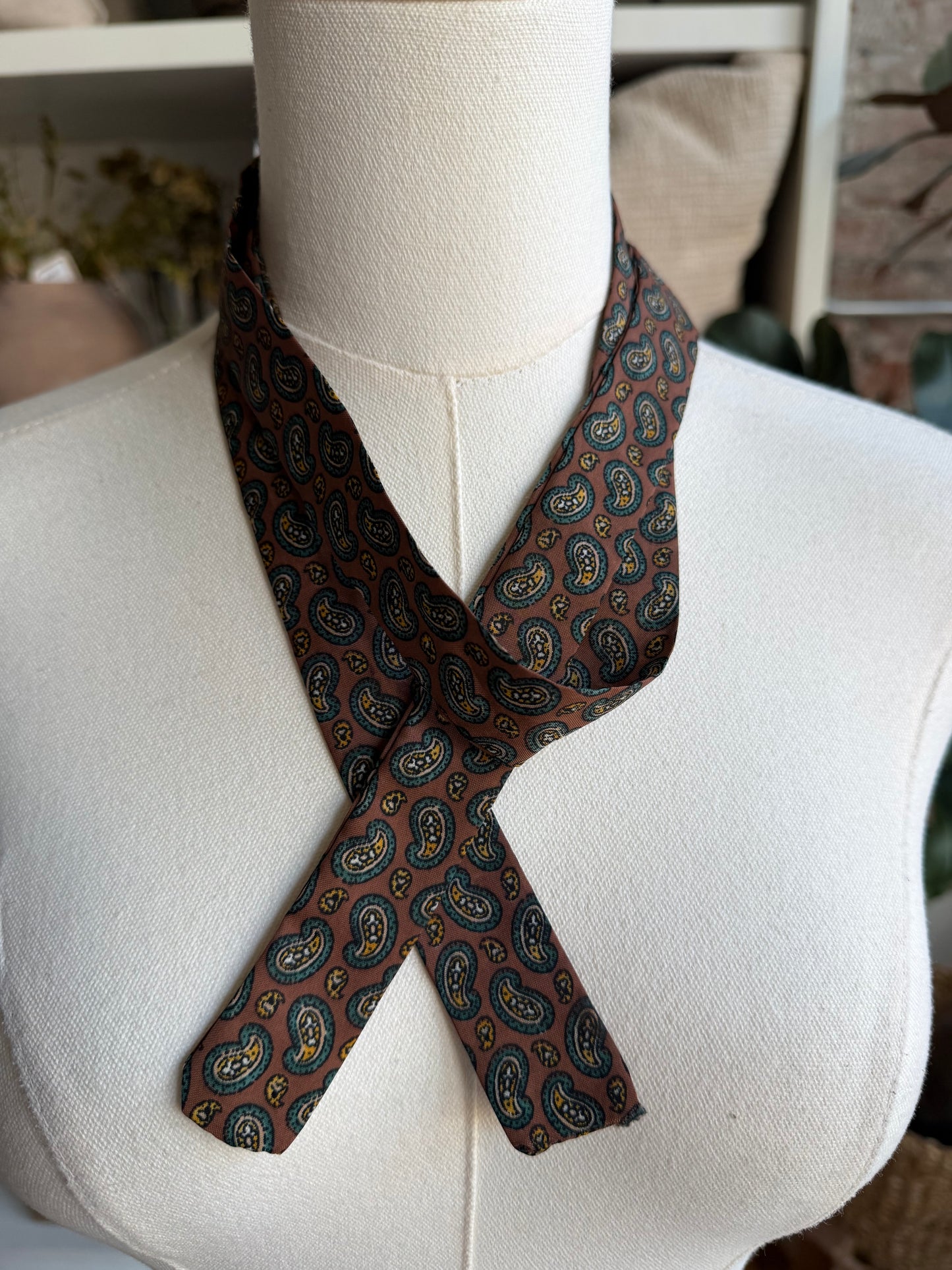 Vintage silk tie