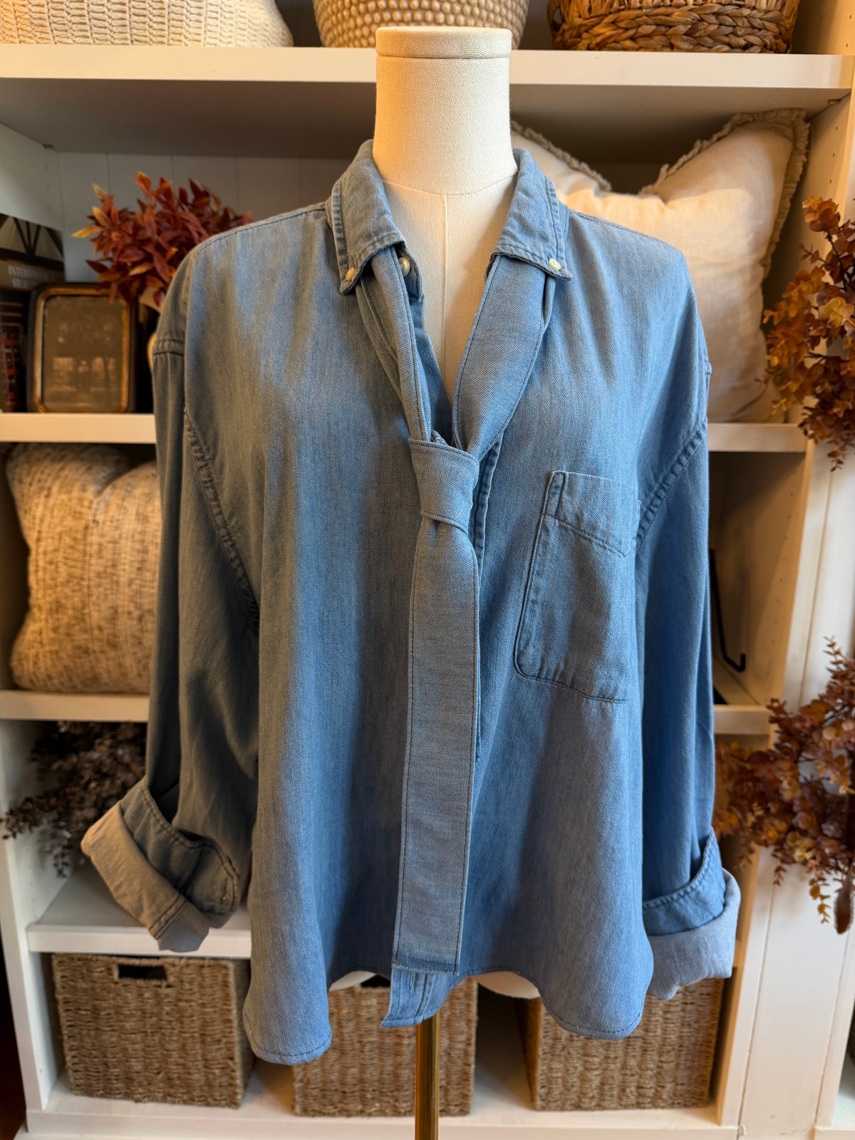 #5 Reworked button down. Fits M-XL