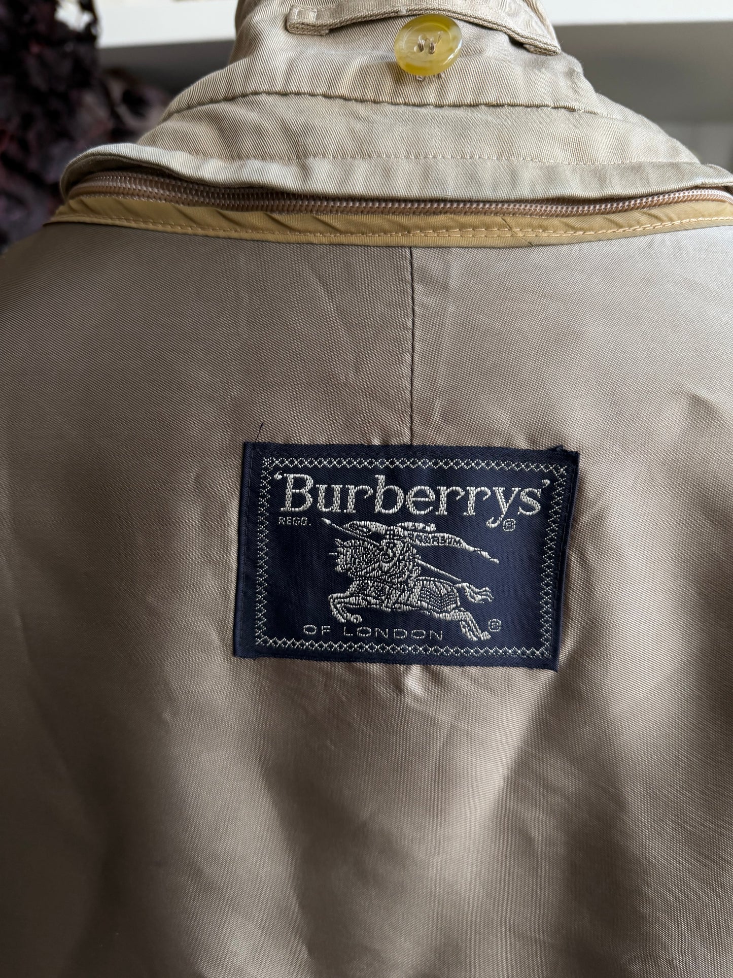 Vintage Burberry khaki trench with zip out wool liner. Fits M-XL