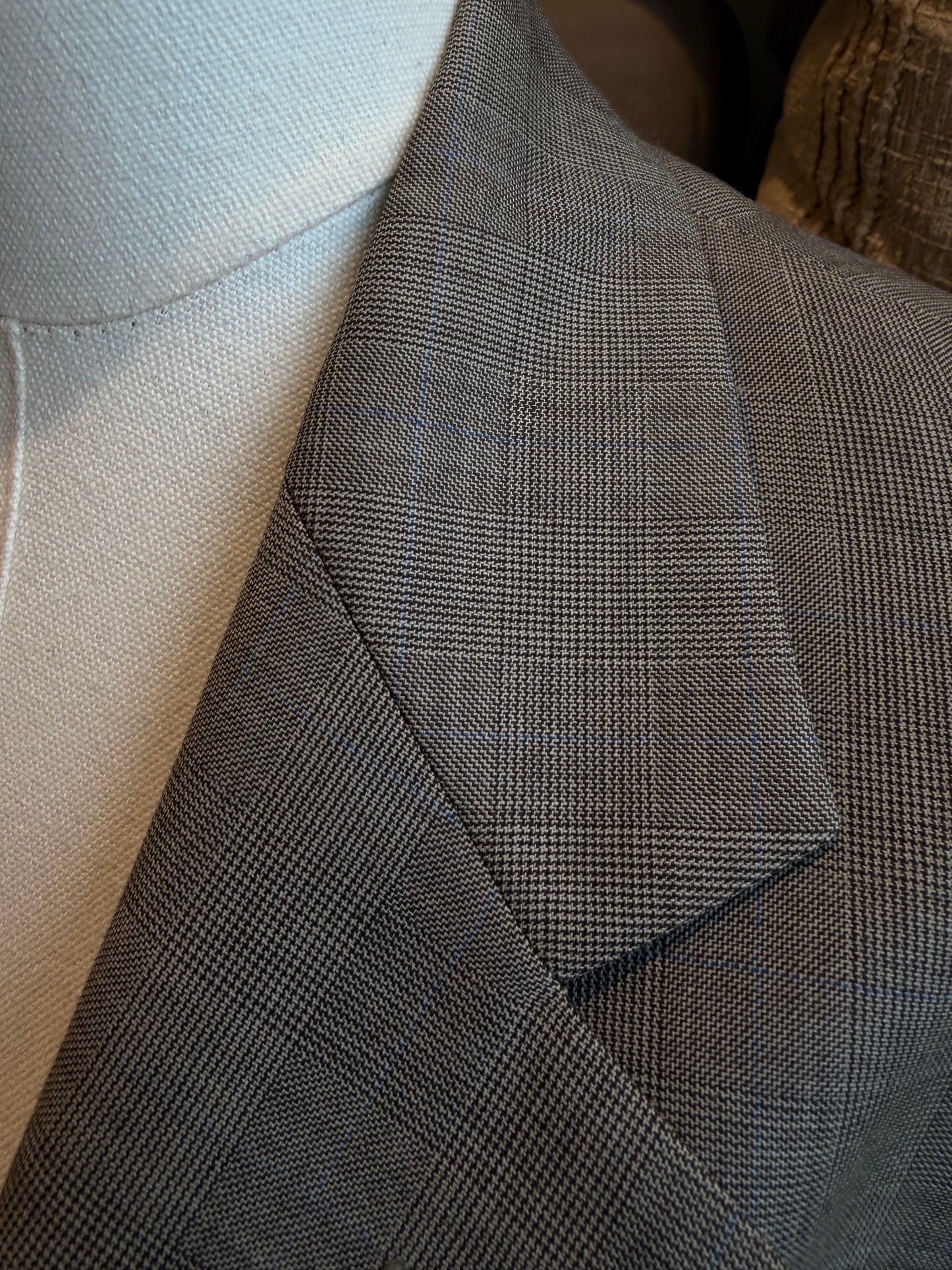 90s Chiavari light weight wool blazer. Made in Italy