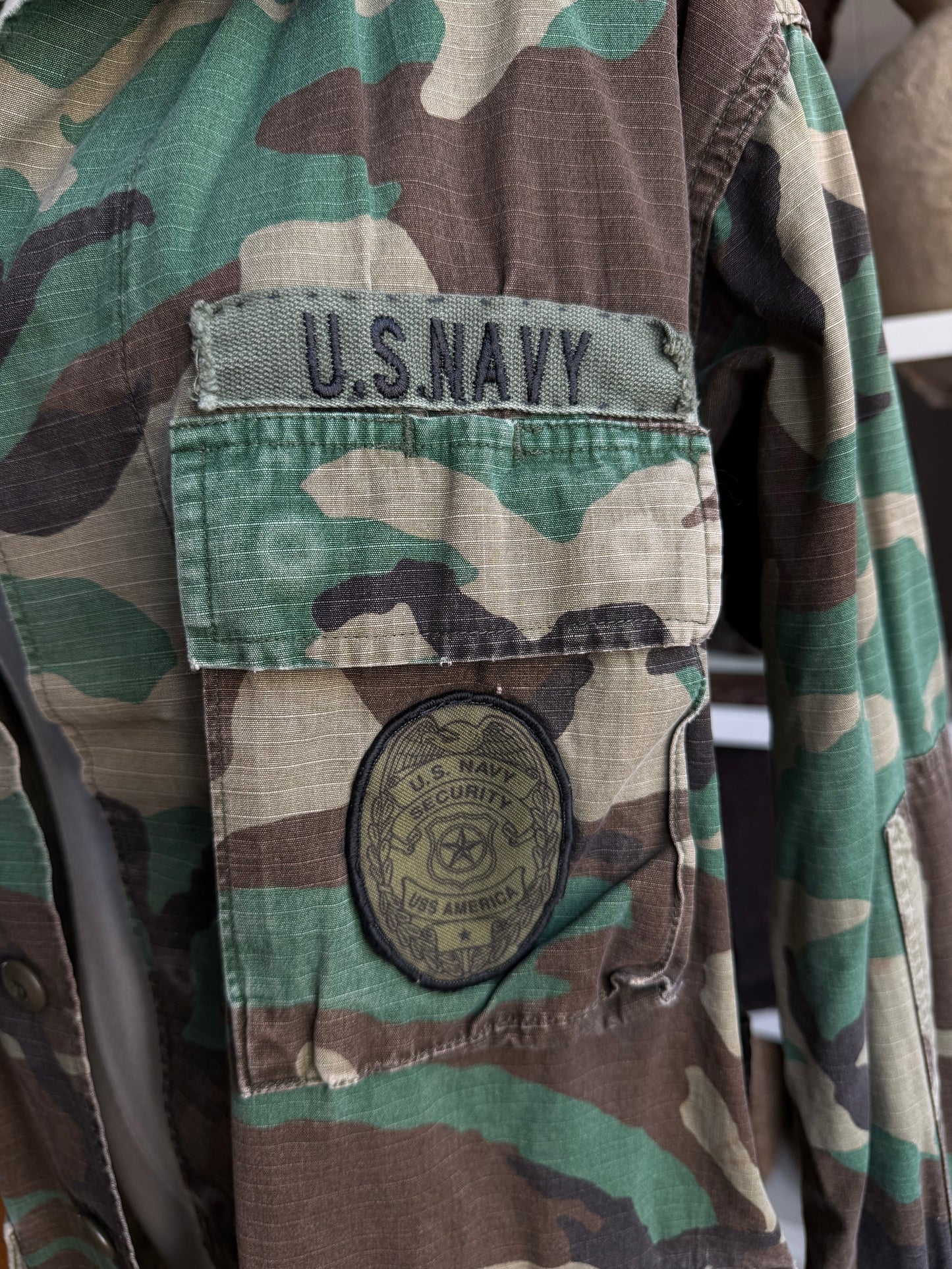 Vintage US Navy fatigue jacket. Fits XS-M