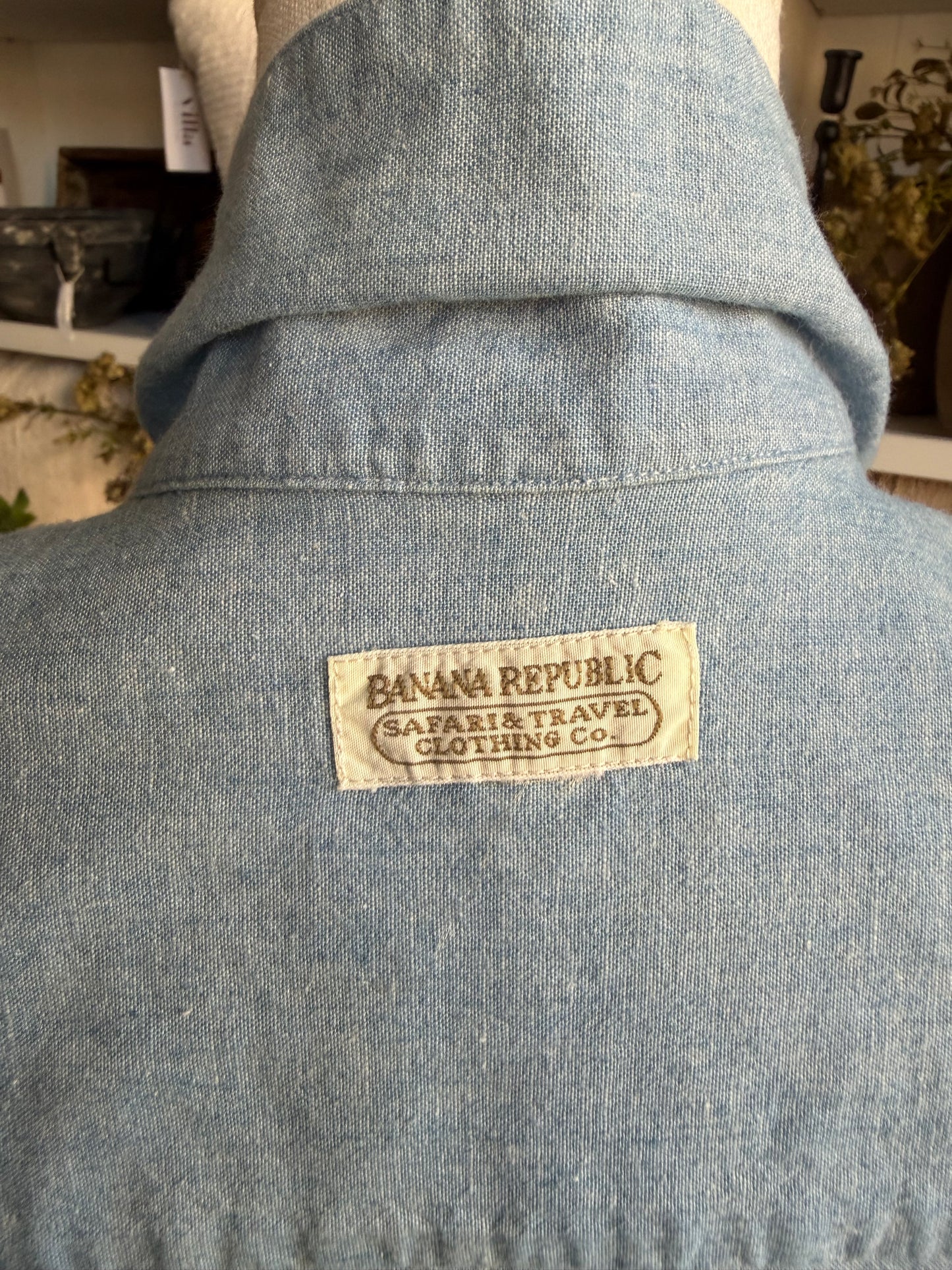 80s Banana Republic denim short sleeve button down with embroidery