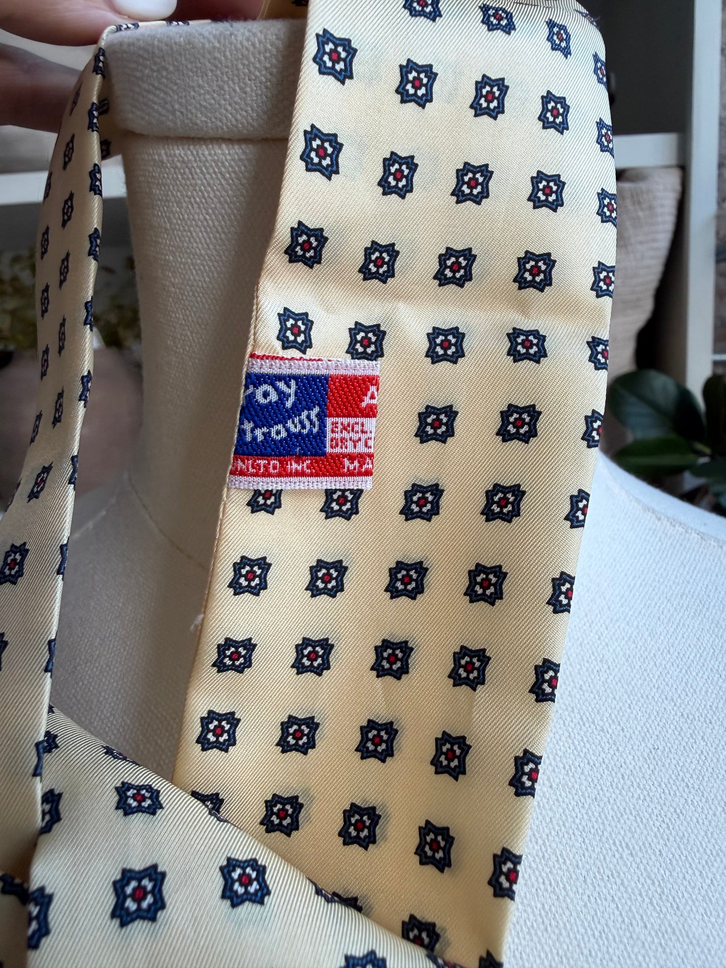 Vintage AY Strauss silk tie. Made in the USA
