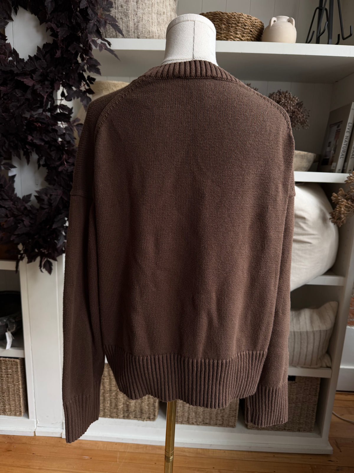 Everlane boxy cotton sweater. Size L