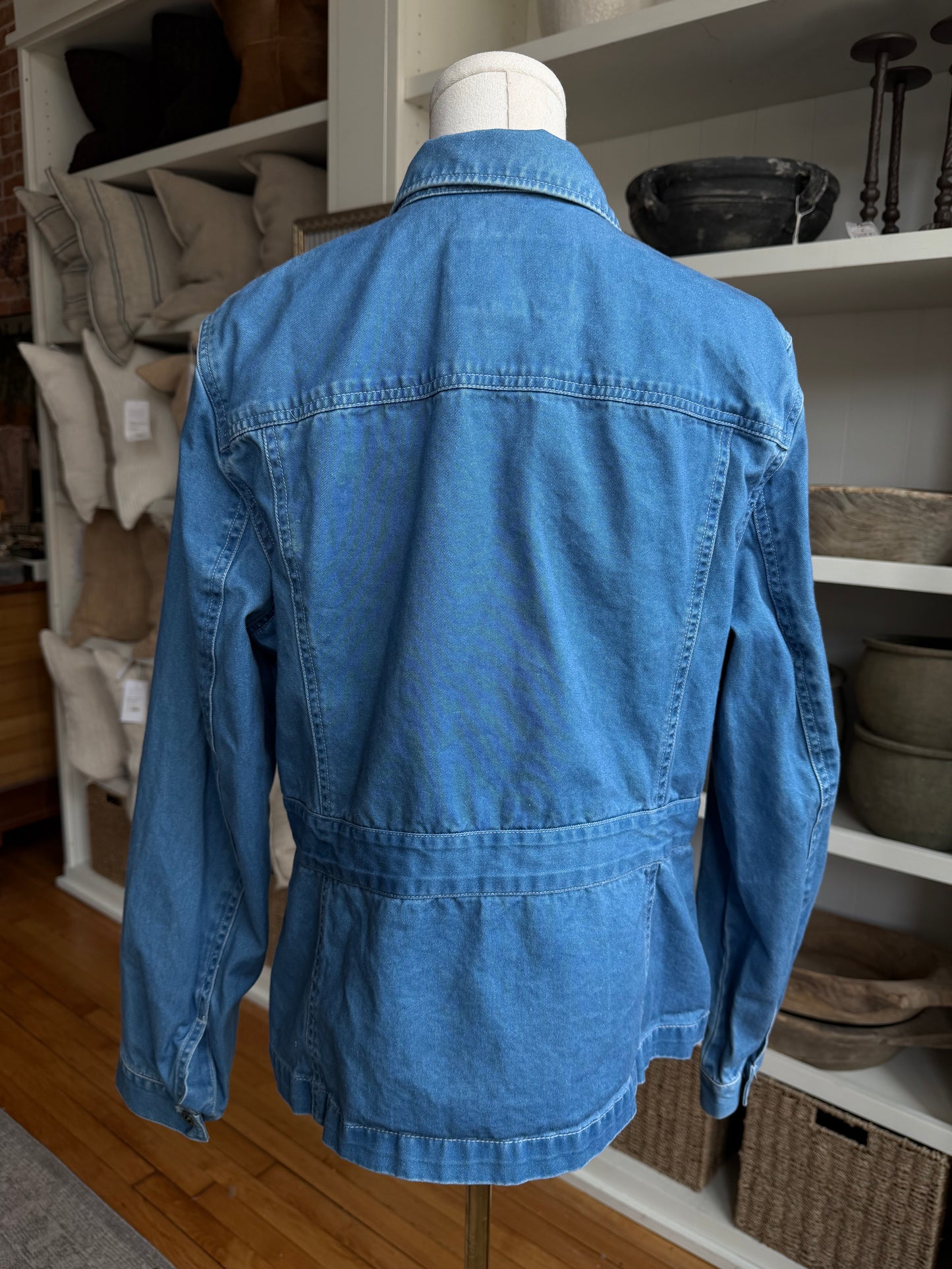 90s Lauren Ralph Lauren blue denim light weight jacket. Made in Hong Kong