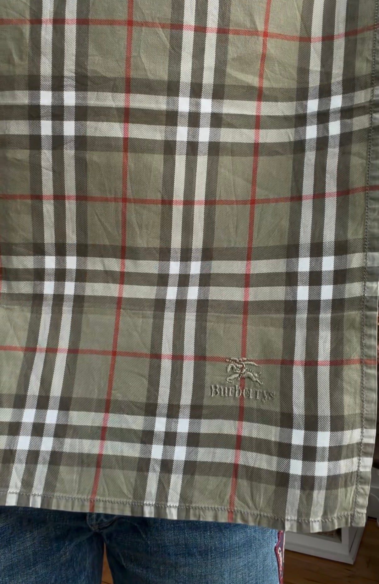 #9 Vintage Burberrys scarf