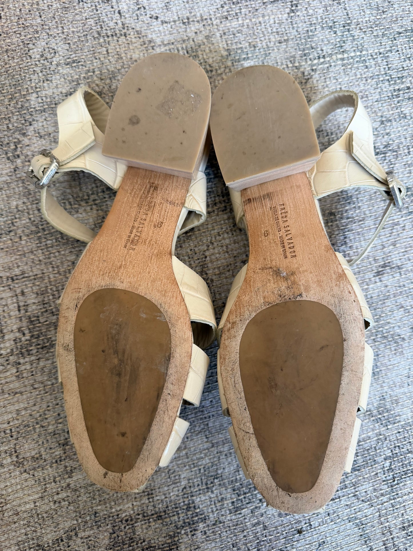 Freda Salvador Hattie block heel sandal in cream croc. Size 9. Only worn twice