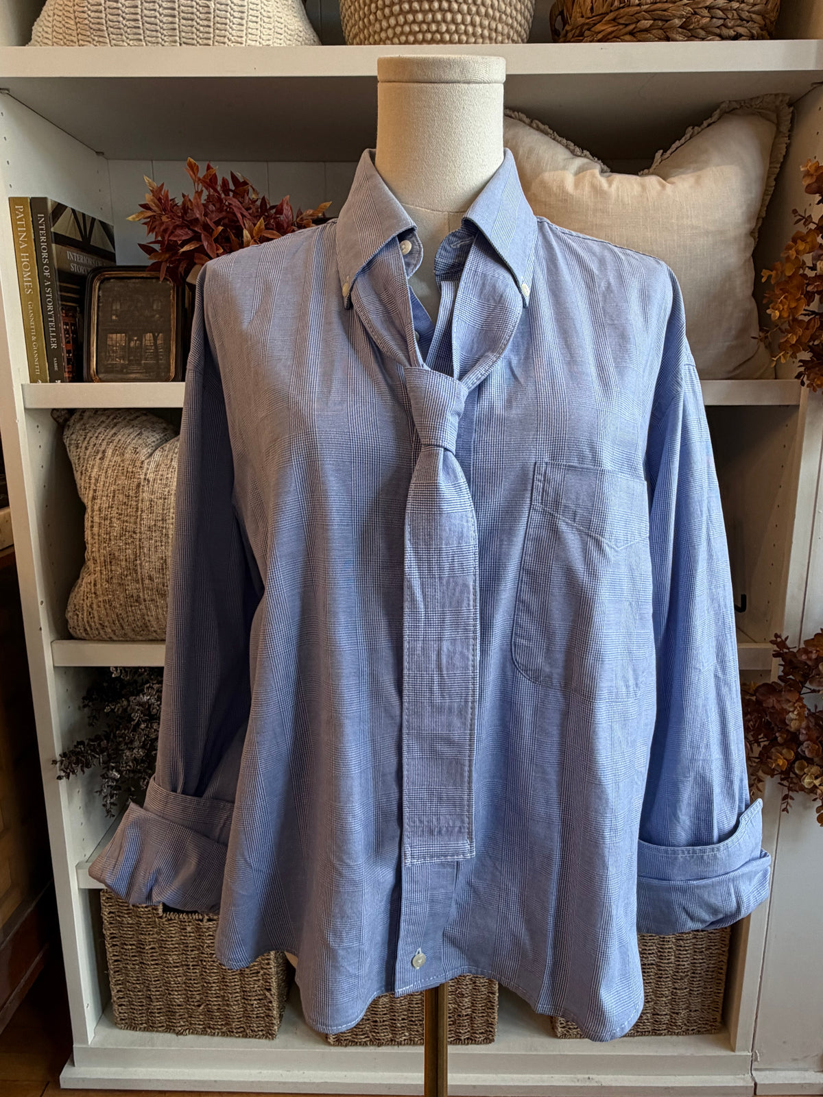 #14 Reworked button down. Fits M-XL