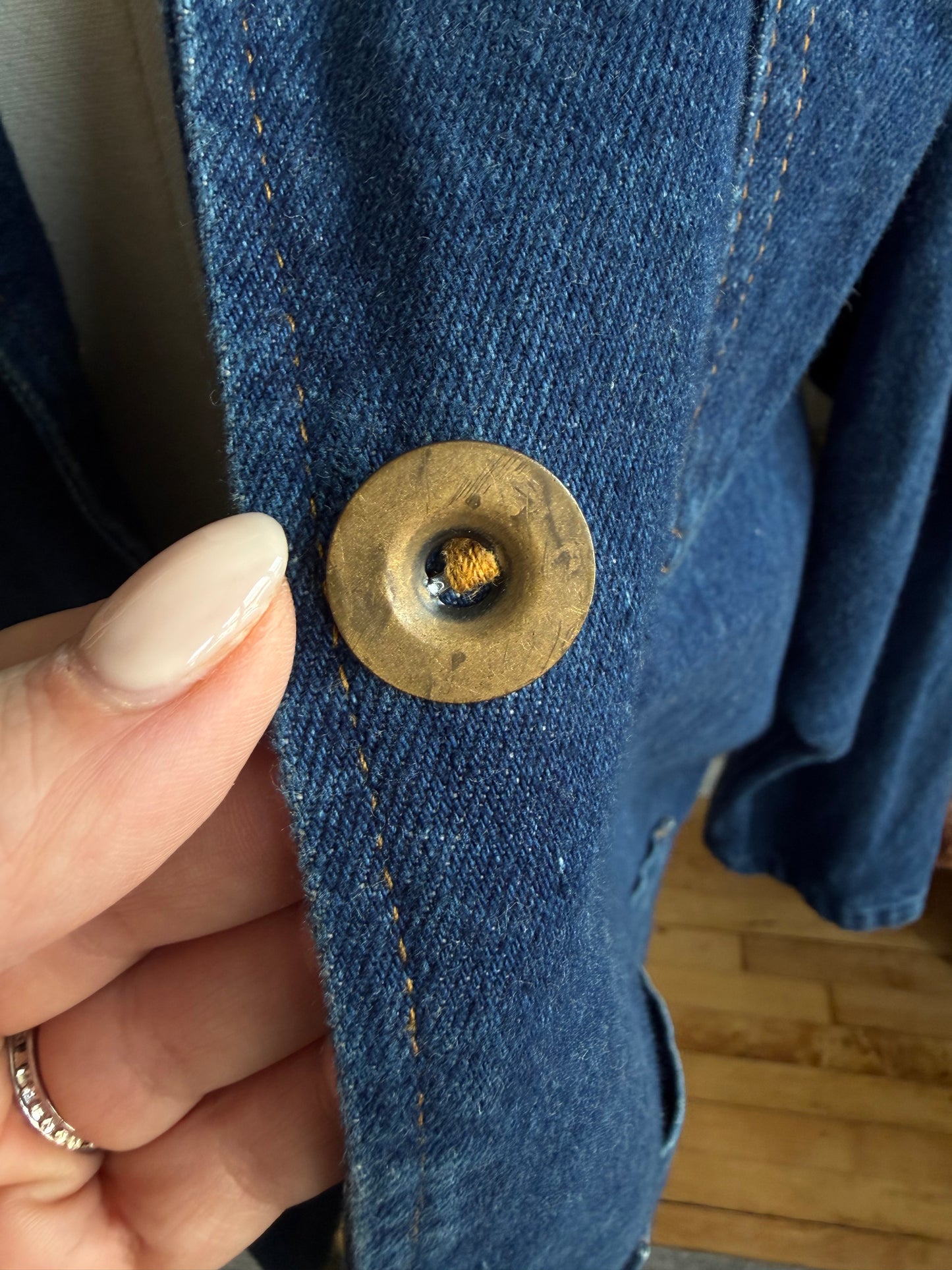 80s Lee denim trench coat with corduroy collar. Made in the USA. Fits XS-M
