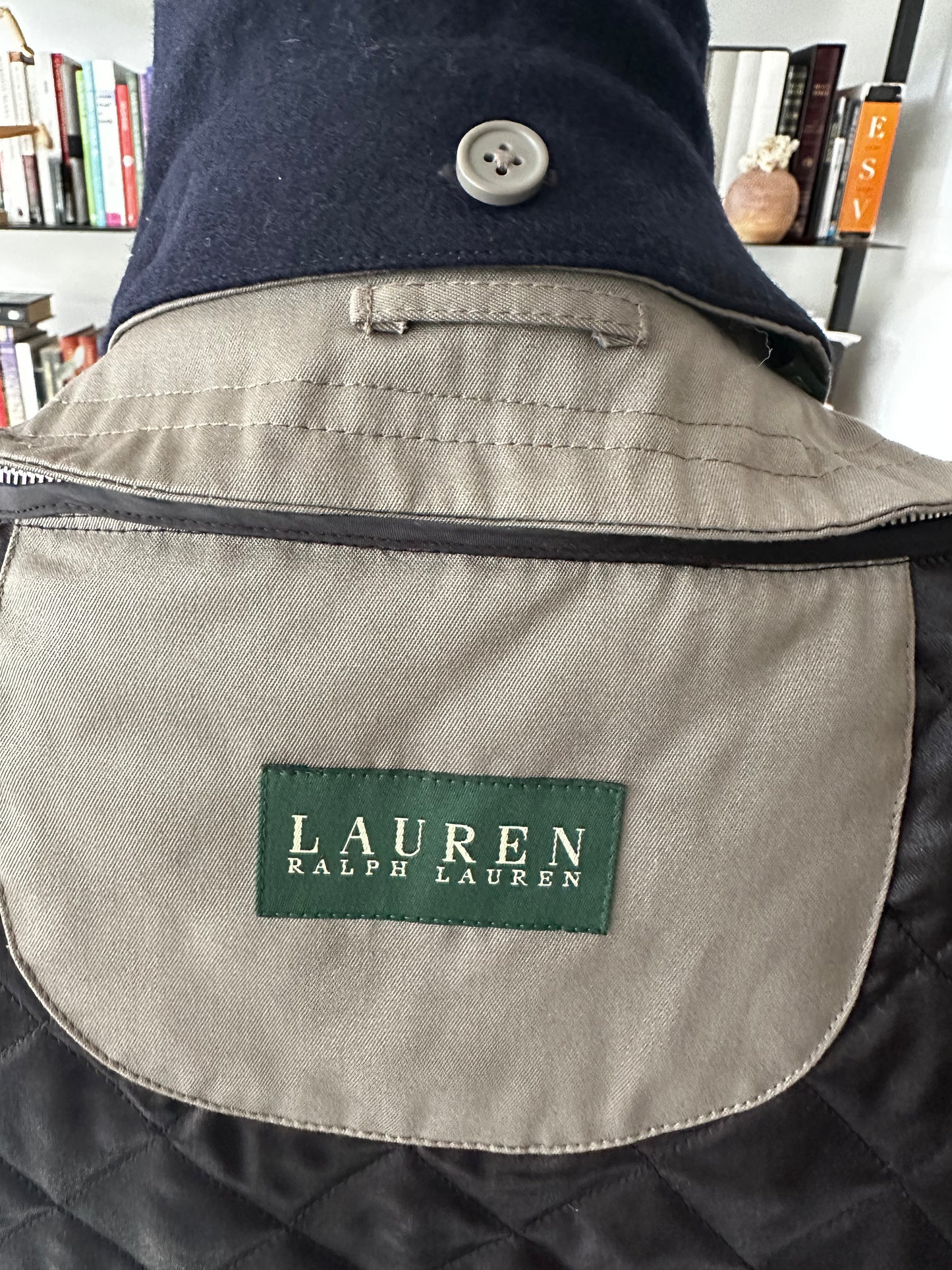 90s Lauren Ralph Lauren trench with removable wool lining and collar.