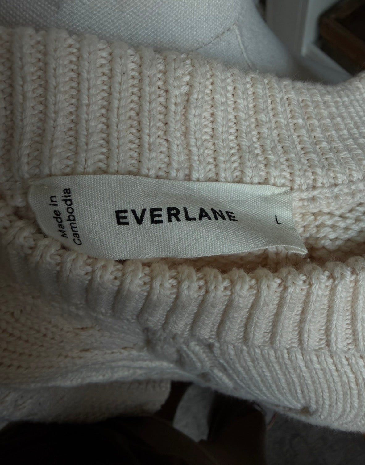 Everlane Cable Sweater in Everyday Cotton. Size L