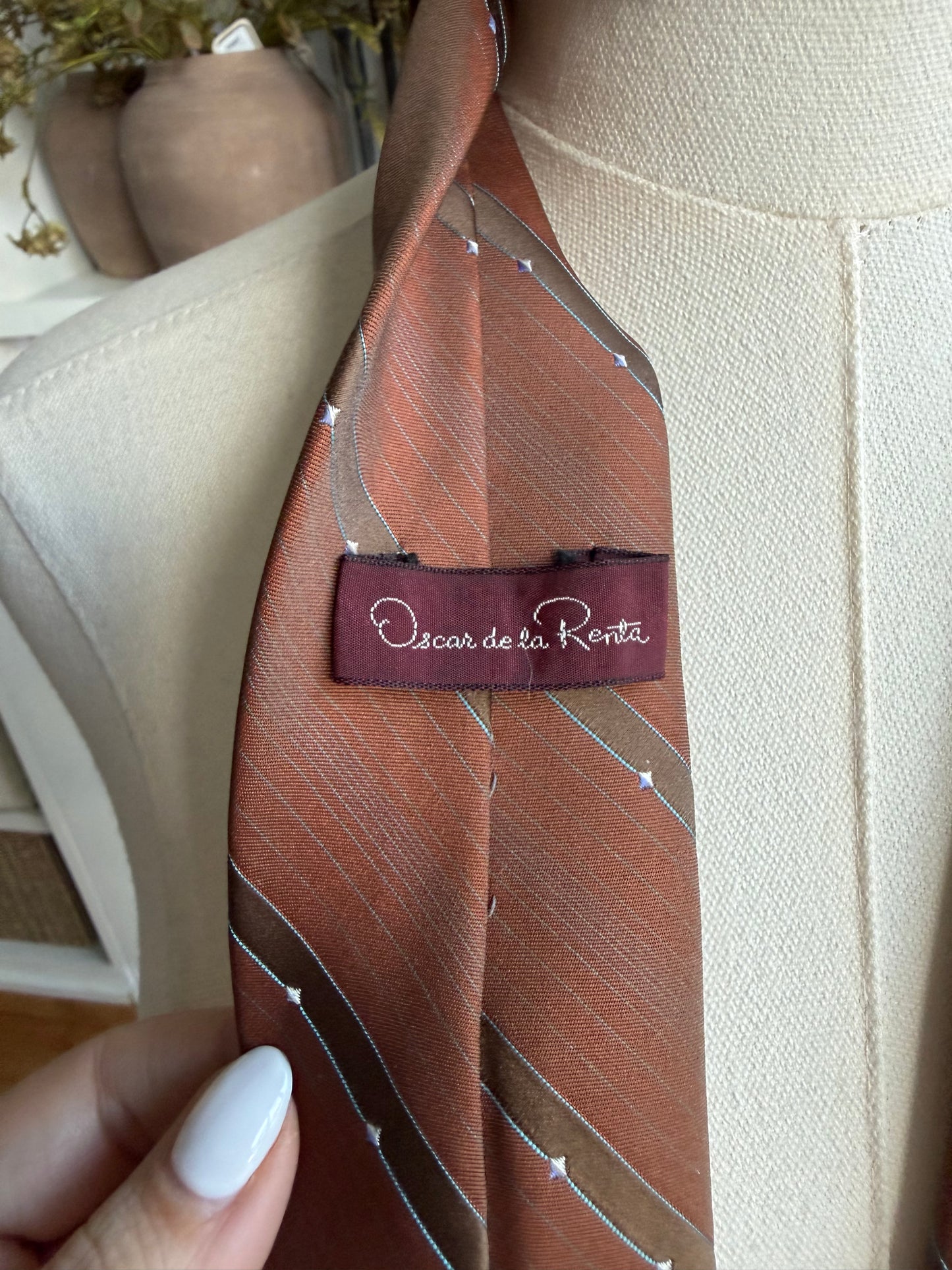 80s Oscar de la Renta tie
