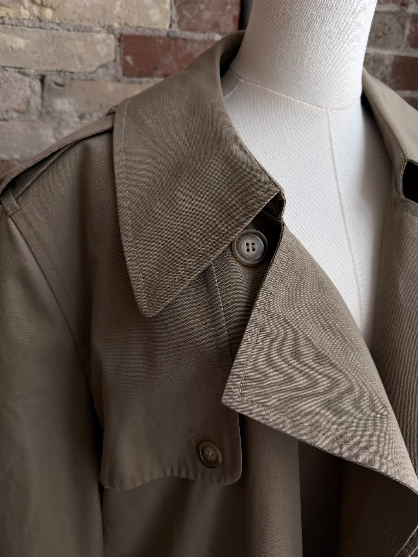 80s/90s Royal Castle short trench with zip out faux fur lining